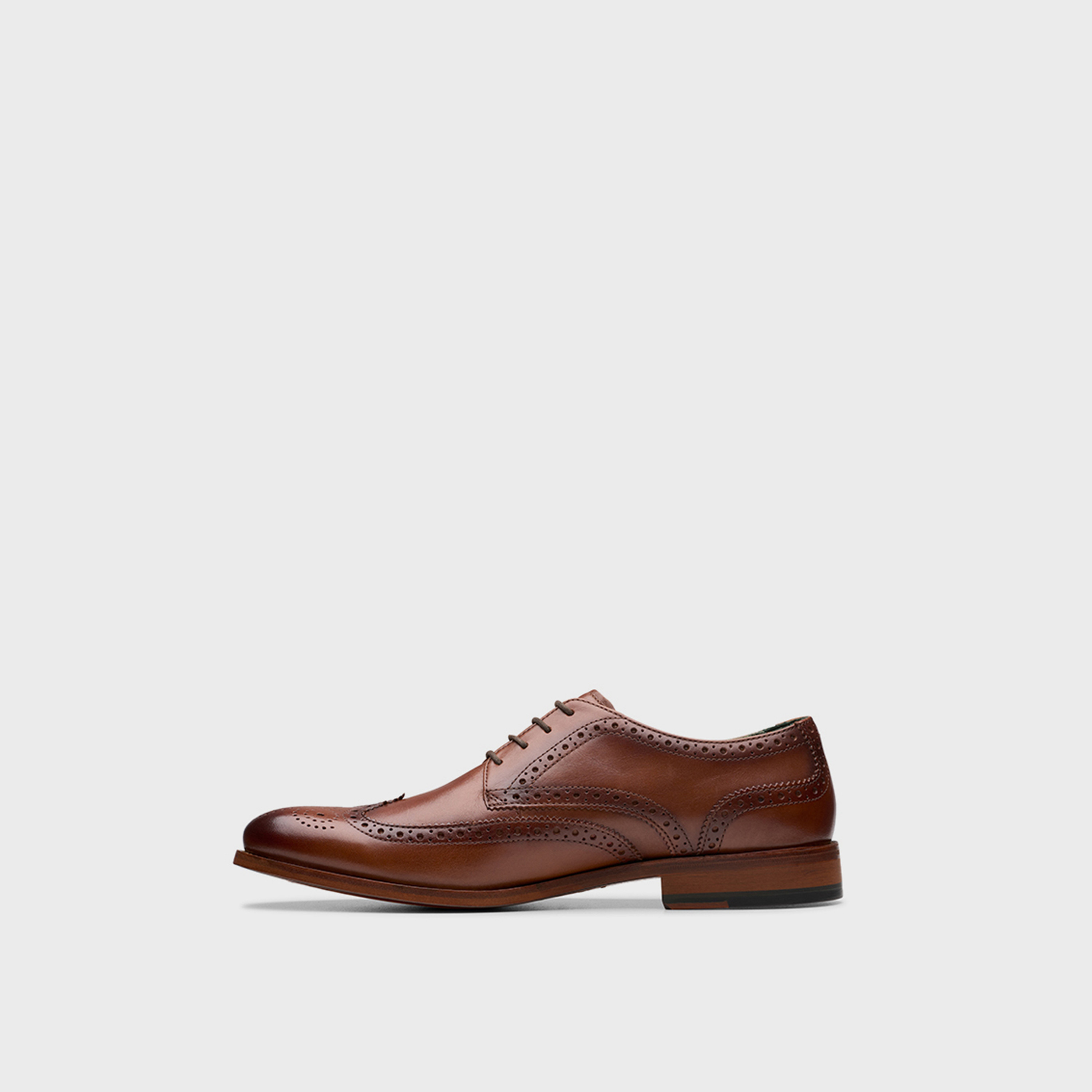 Clarks Men's CraftJames Tip Lace-Up Brogue Shoes | 26178563-men-shoes-formalshoes-image-2