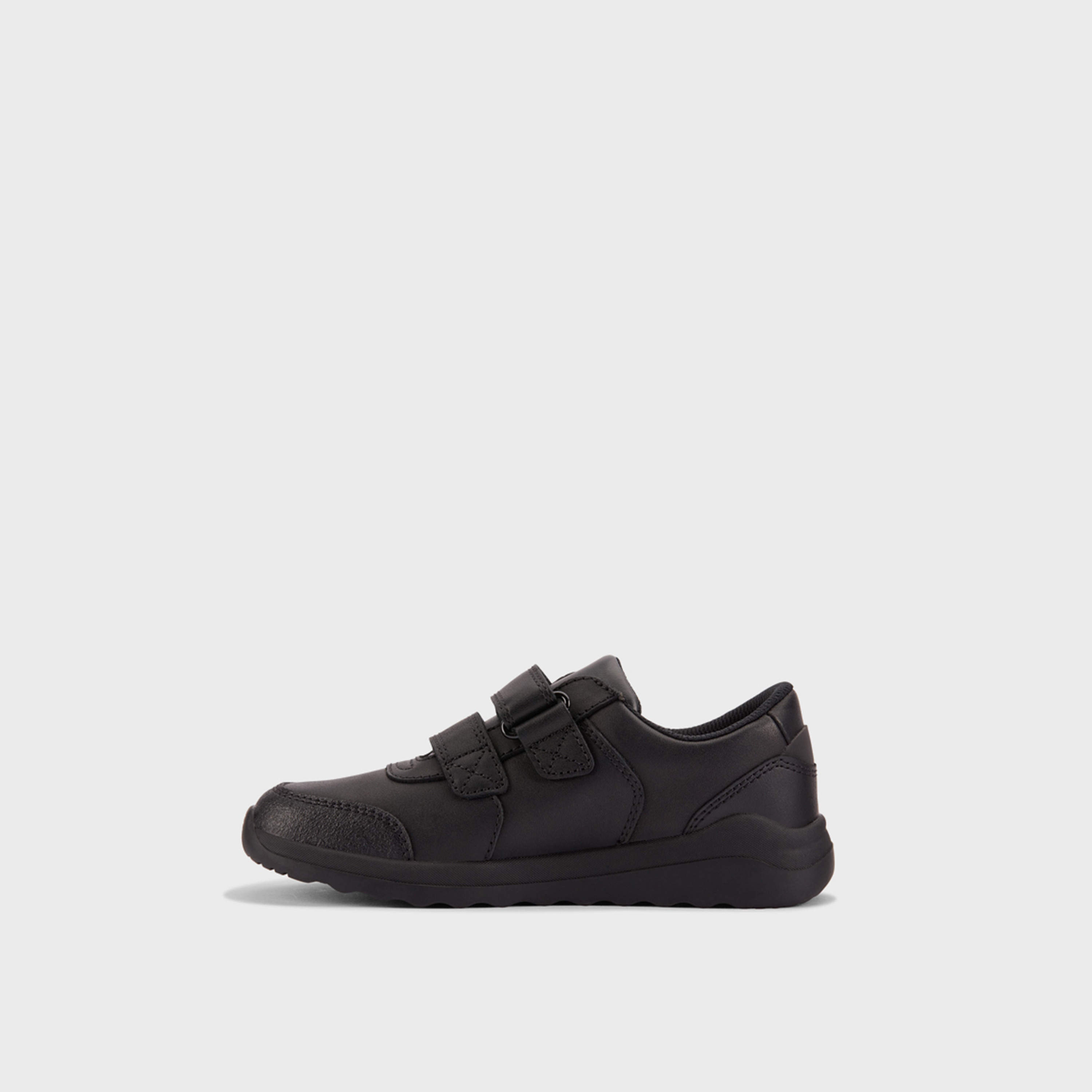 كلاركس- حذاء رياضي للأولاد مشبك وحلقة إغلاق | 26178650-boys-shoes-sneakers-image-2
