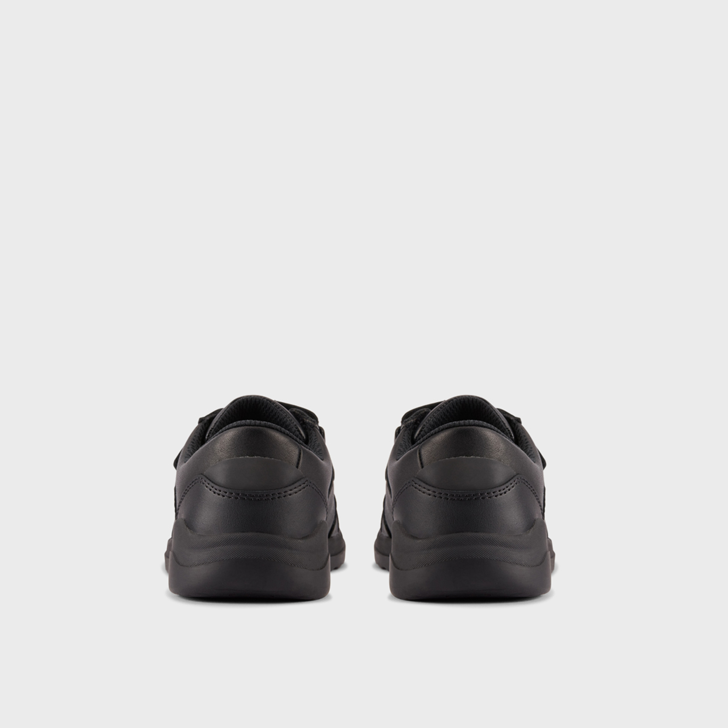 كلاركس- حذاء رياضي للأولاد مشبك وحلقة إغلاق | 26178650-boys-shoes-sneakers-image-4