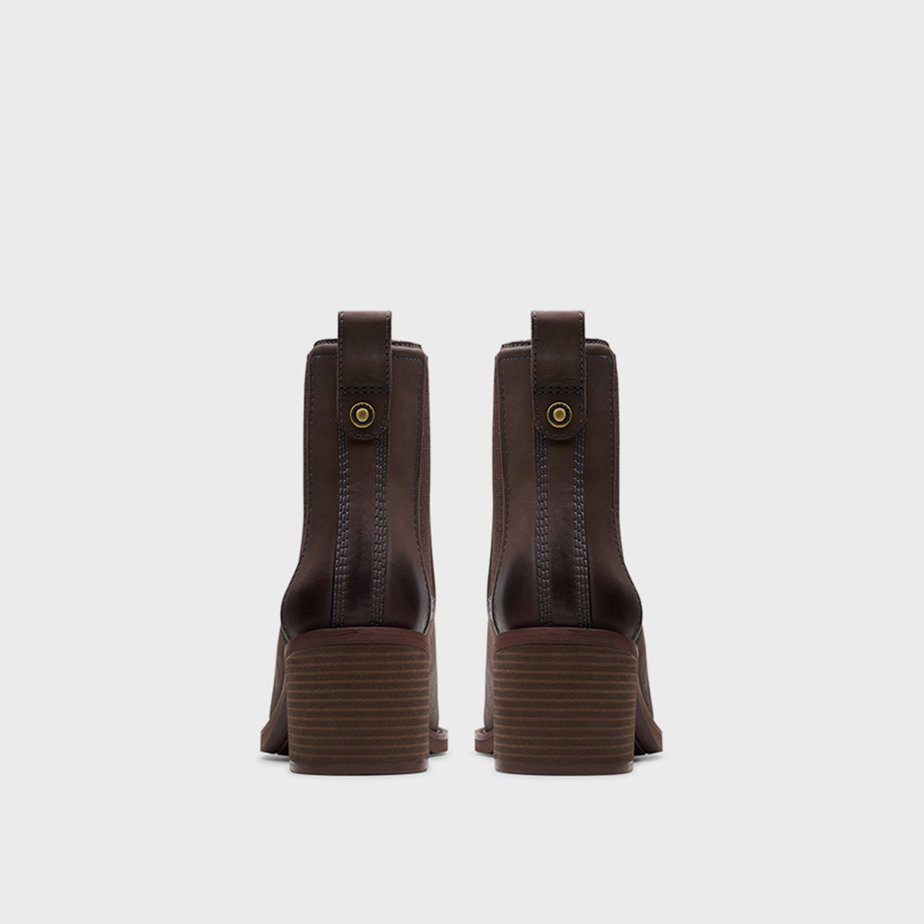كلاركس- حذاء للنساء كعب سميك كاحل مطاطي  | 26178829-women-shoes-boots-image-4