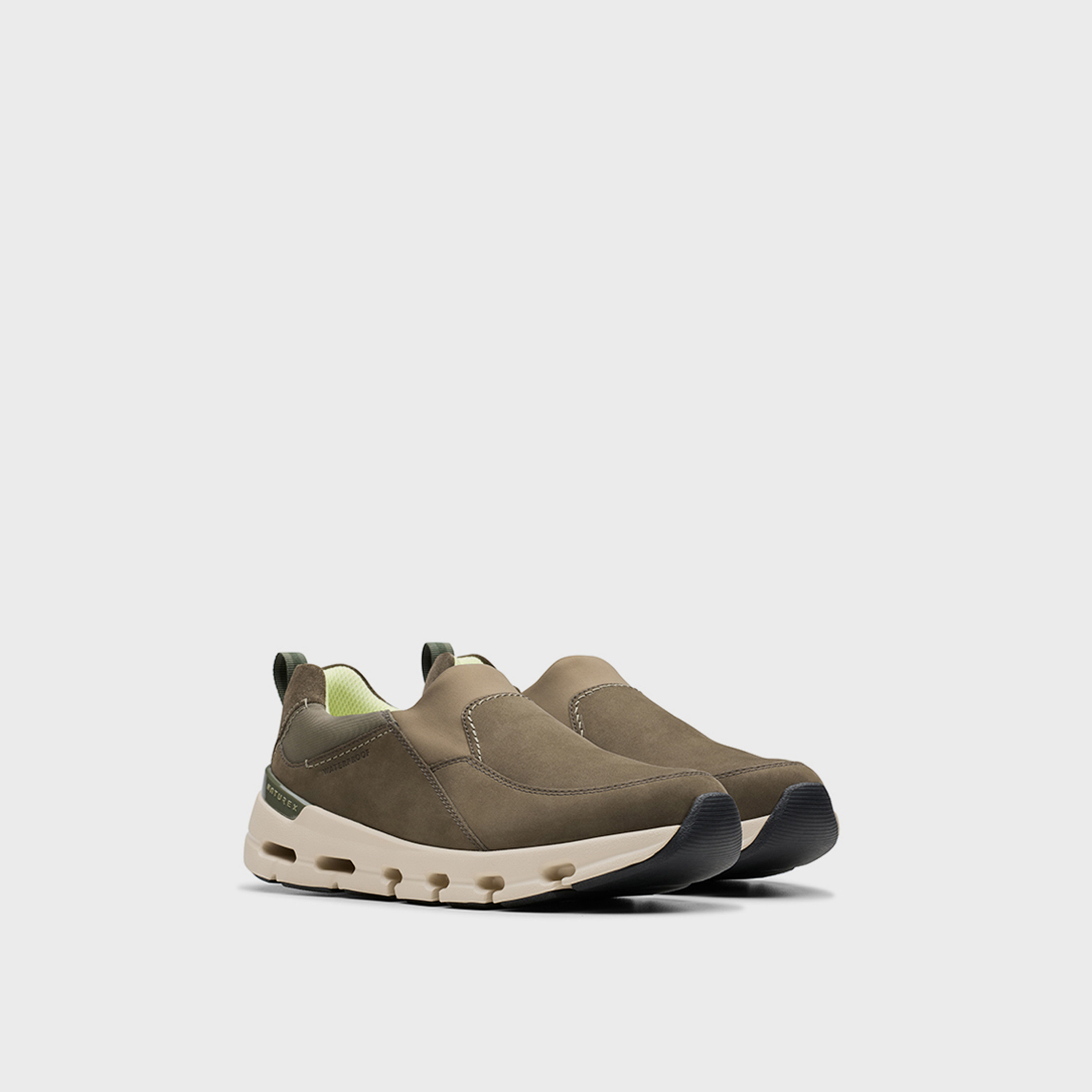 كلاركس- حذاء رياضي للنساء كاحل منخفض سهل الارتداء  | 26178872-women-shoes-sneakers-image-1
