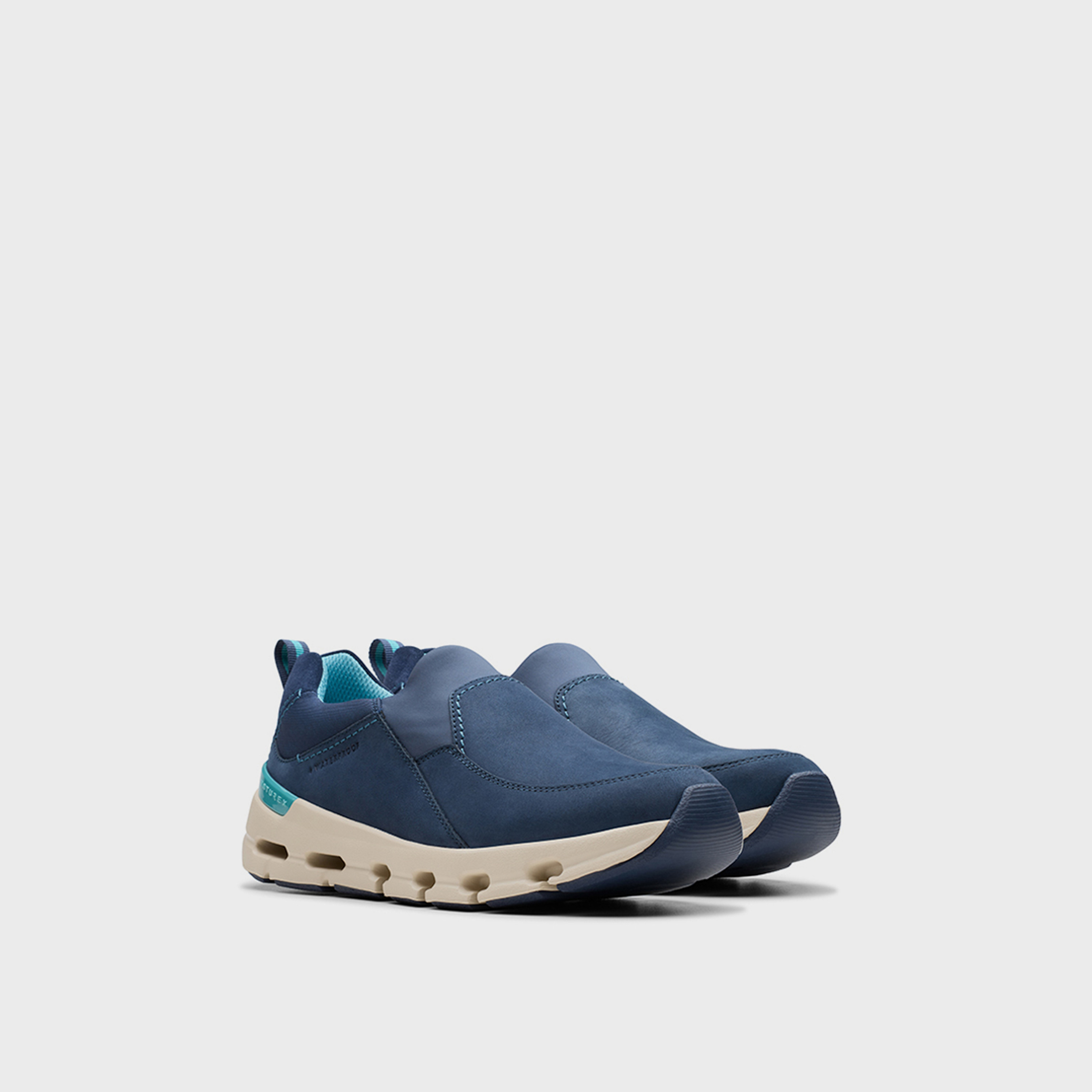 كلاركس- حذاء رياضي للنساء كاحل منخفض سهل الارتداء  | 26178874-women-shoes-sneakers-image-1