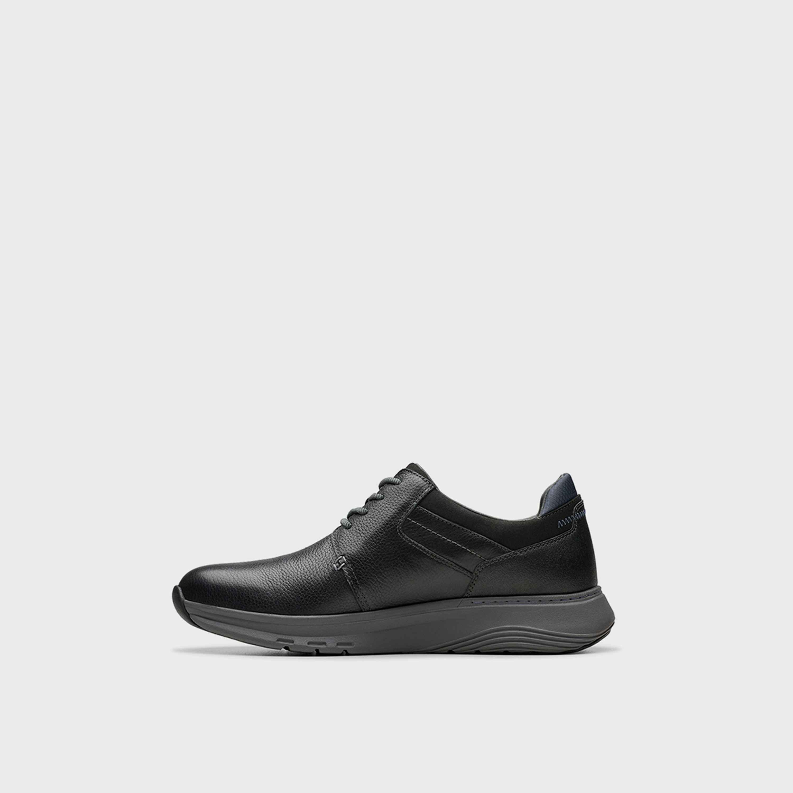 كلاركس- حذاء ديربي برباط للرجال | 26179455-men-shoes-formalshoes-image-2
