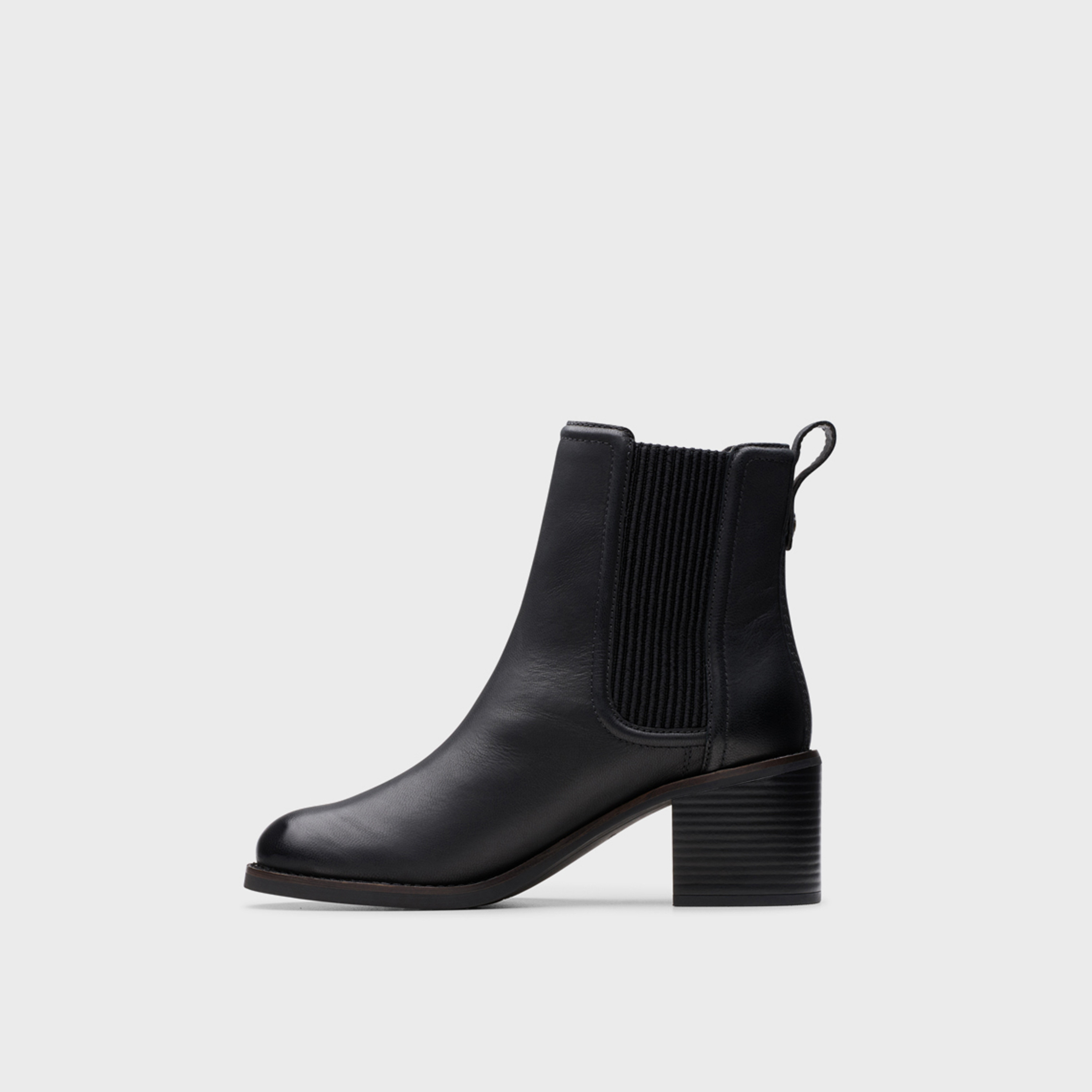 كلاركس- حذاء للنساء كاحل مطاطي  | 26179551-women-shoes-boots-image-2