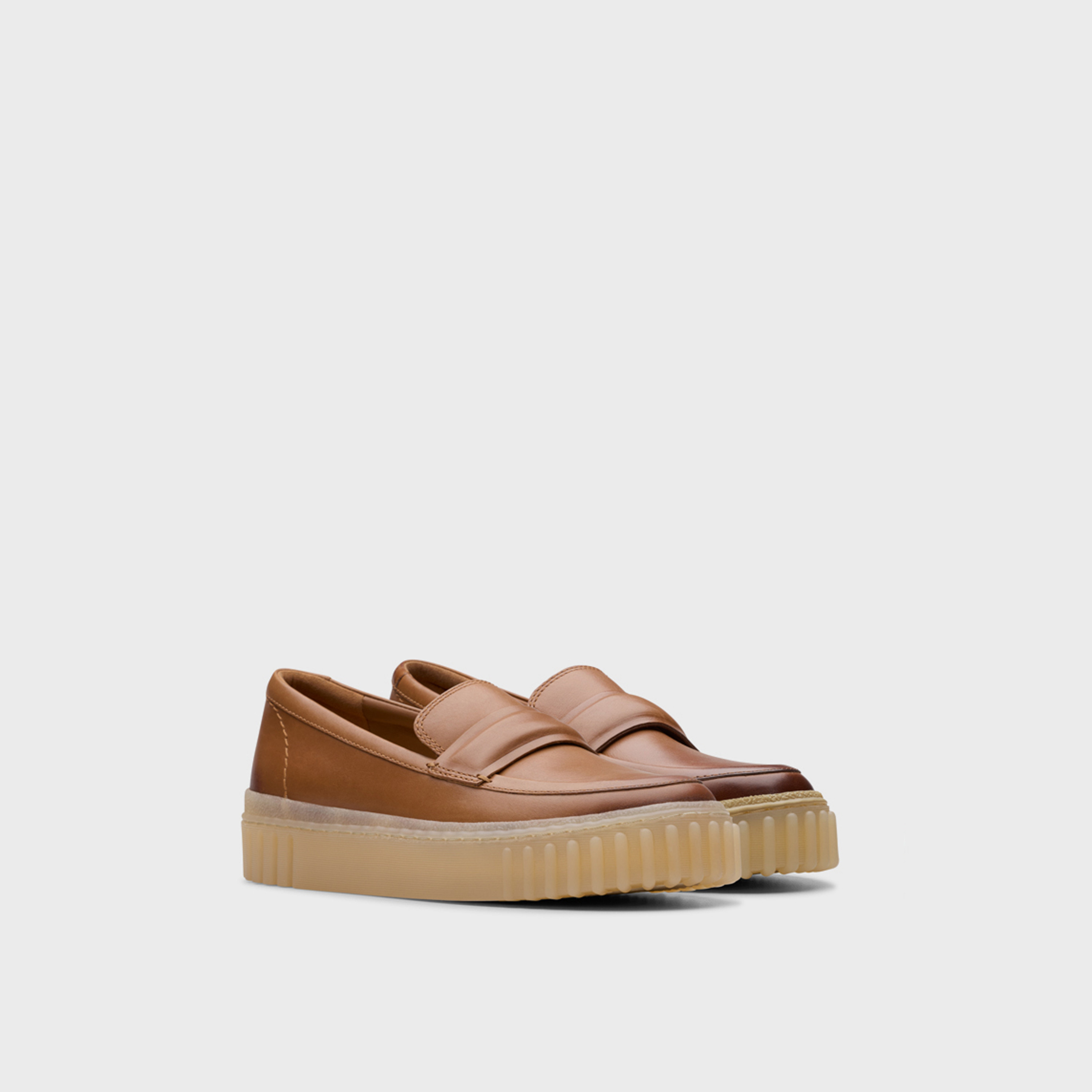 كلاركس- حذاء لوفر للنساء سهل الارتداء  | 26179557-women-shoes-loafersandmoccasins-image-1