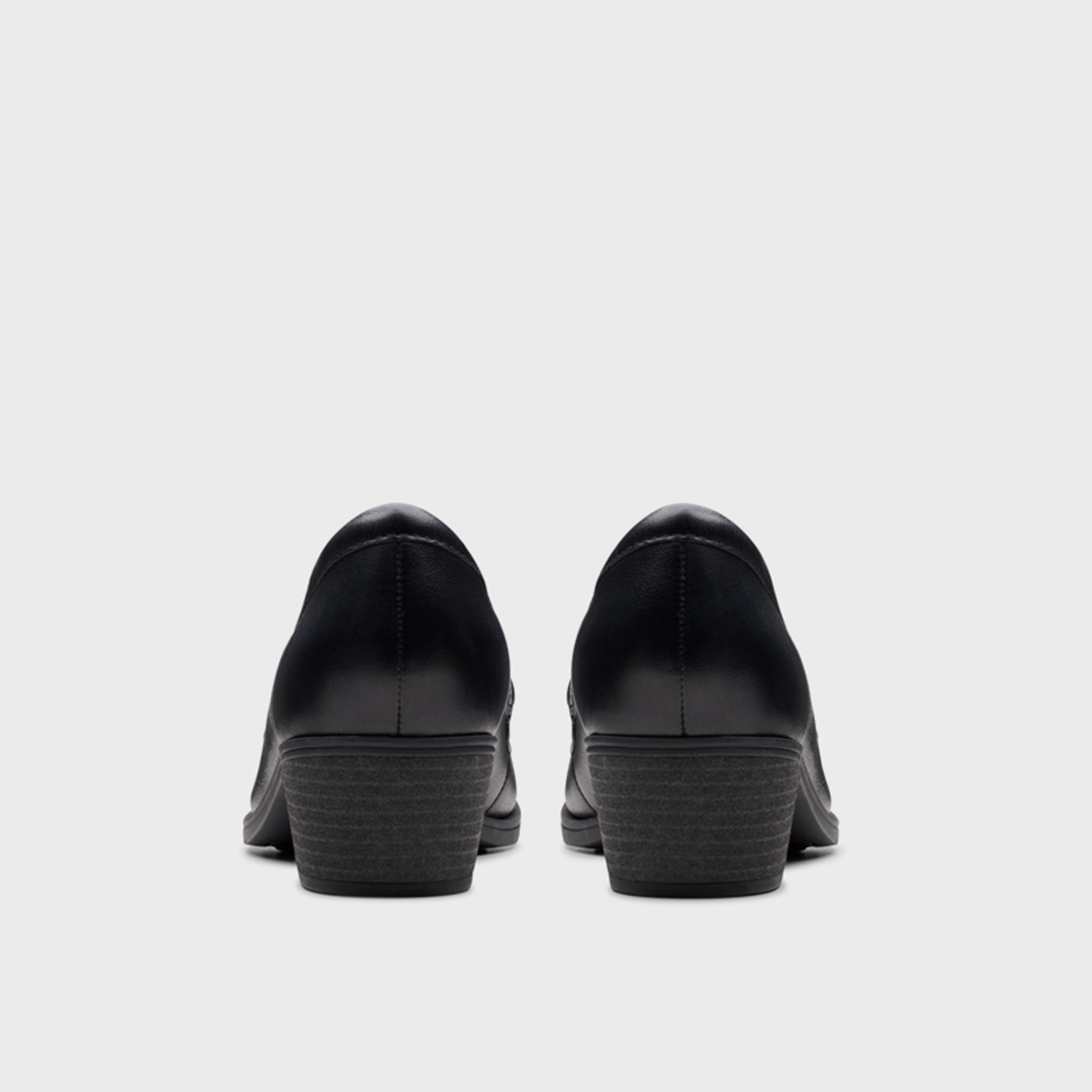 كلاركس- للنساء كعب سميك سهل الارتداء  | 26179566-women-shoes-loafersandmoccasins-image-4