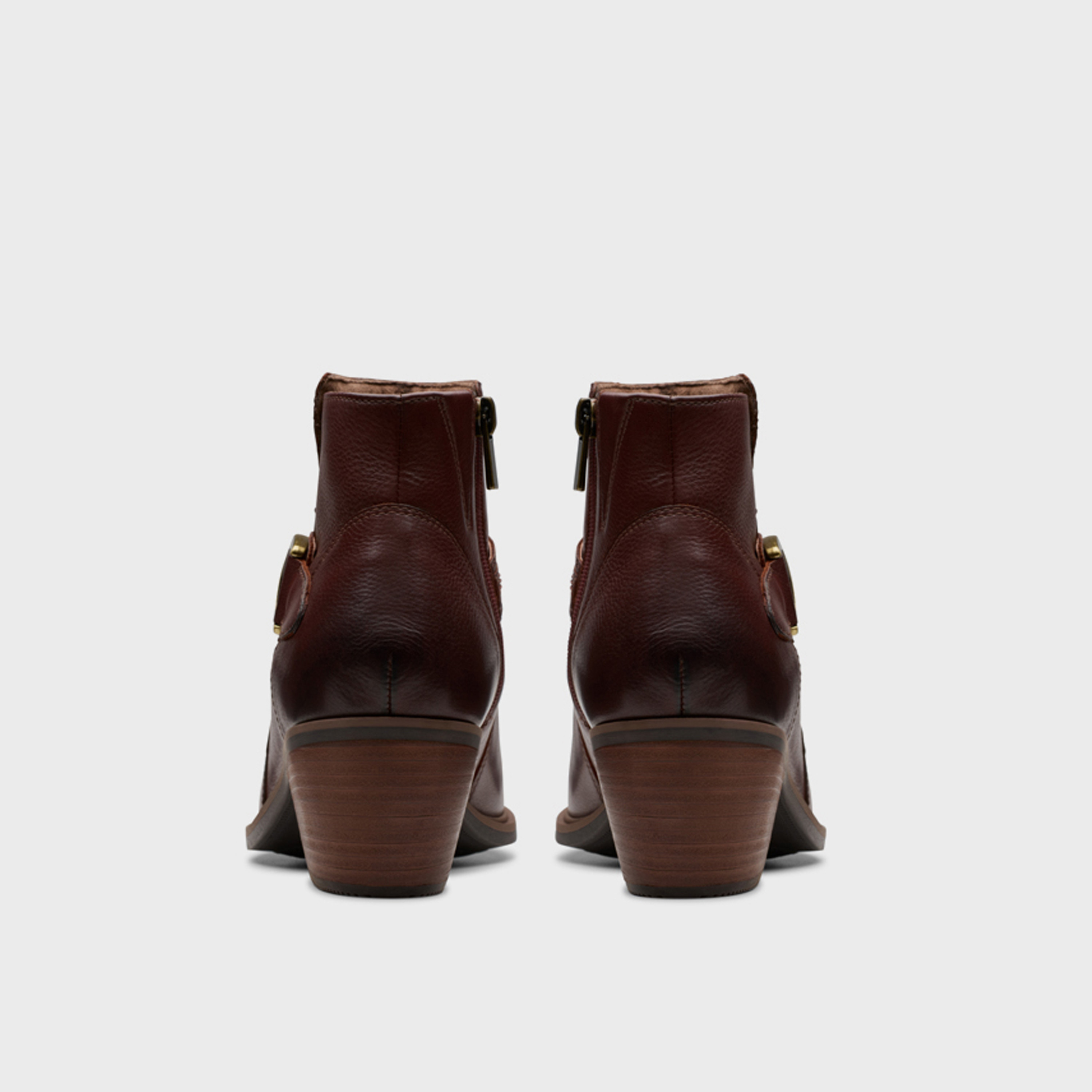 كلاركس- حذاء للنساء كاحل بسحاب | 26179800-women-shoes-boots-image-4