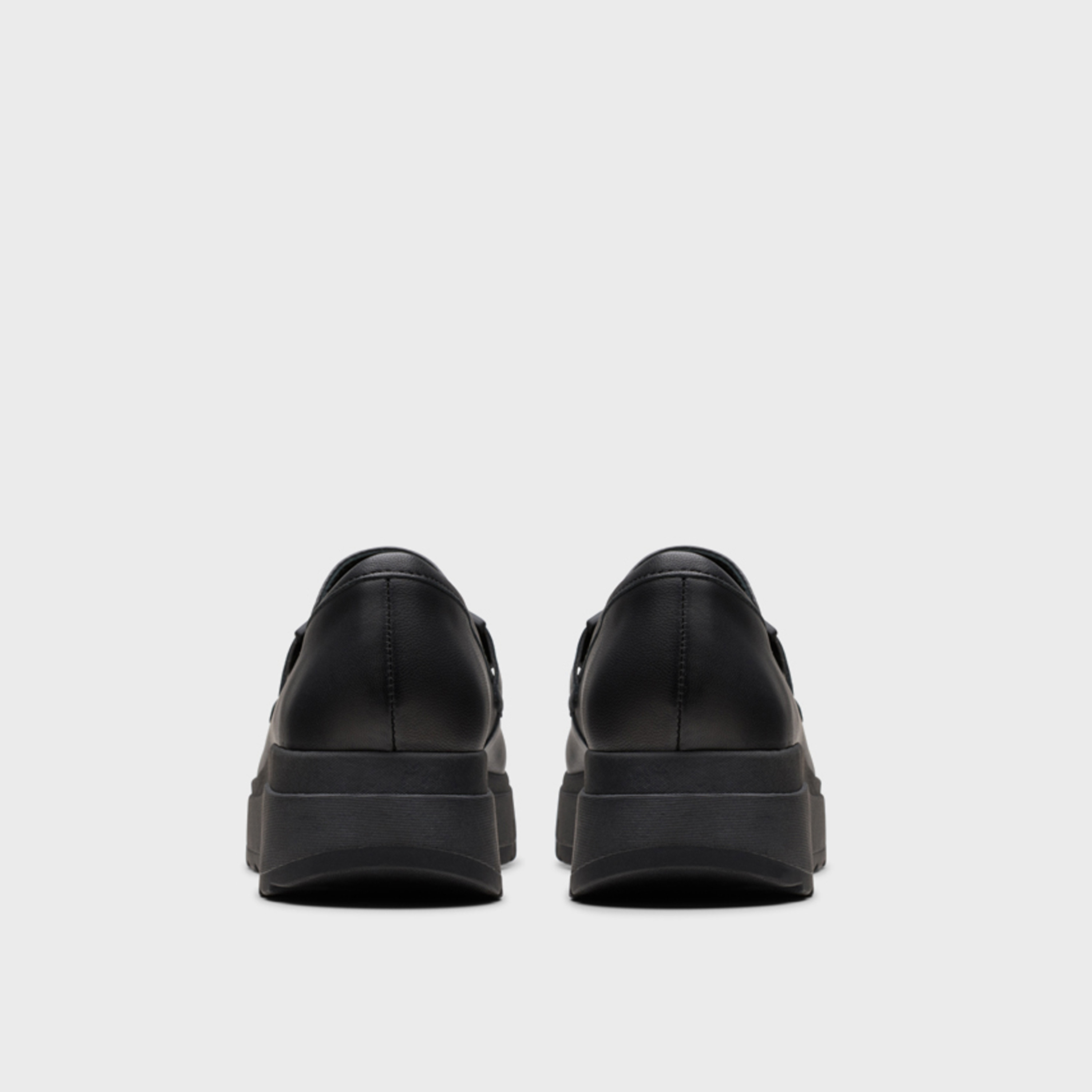 كلاركس- حذاء لوفر للنساء كعب عالي سهل الارتداء  | 26179806-women-shoes-loafersandmoccasins-image-4