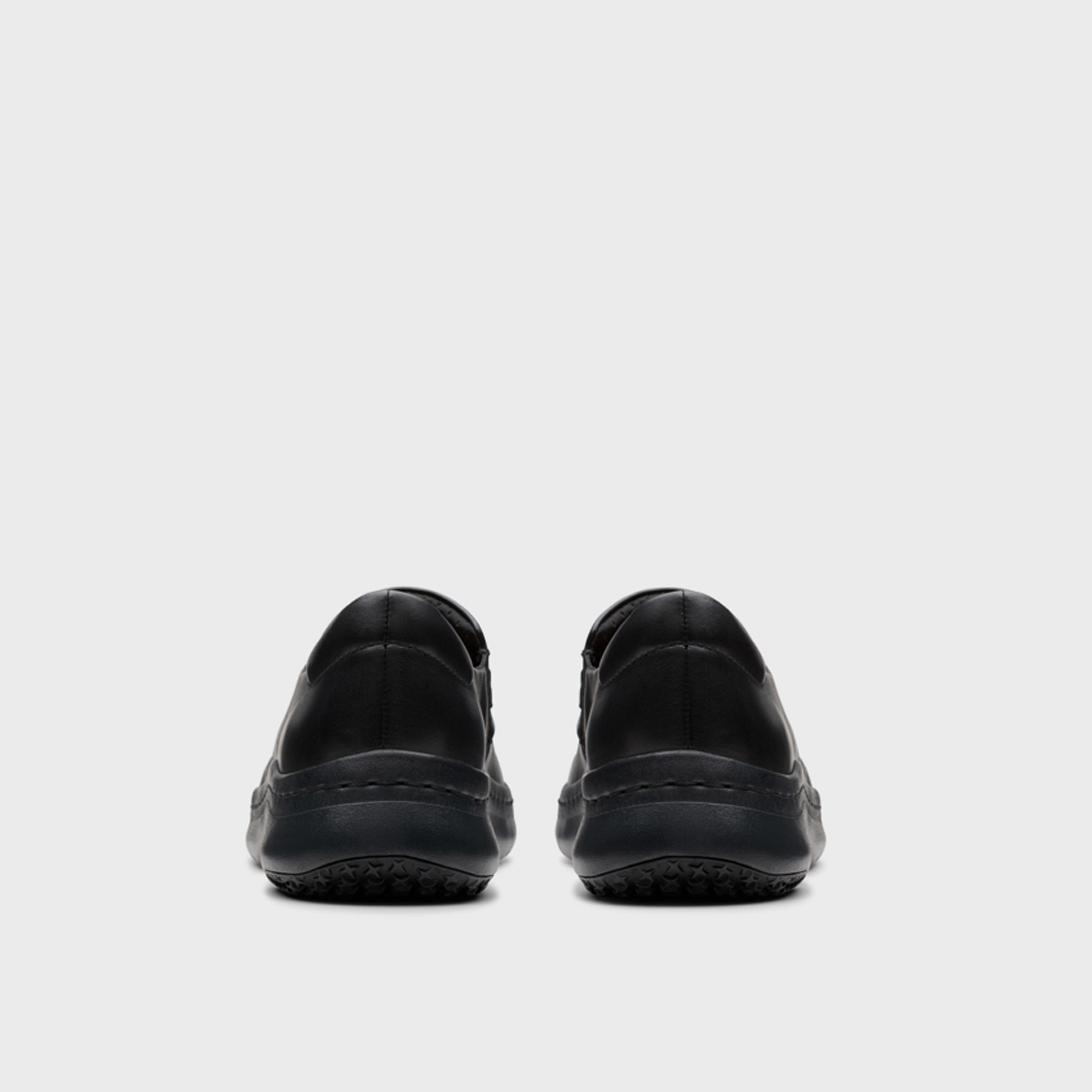 كلاركس- حذاء لوفر للنساء سهل الارتداء  | 26179826-women-shoes-loafersandmoccasins-image-4