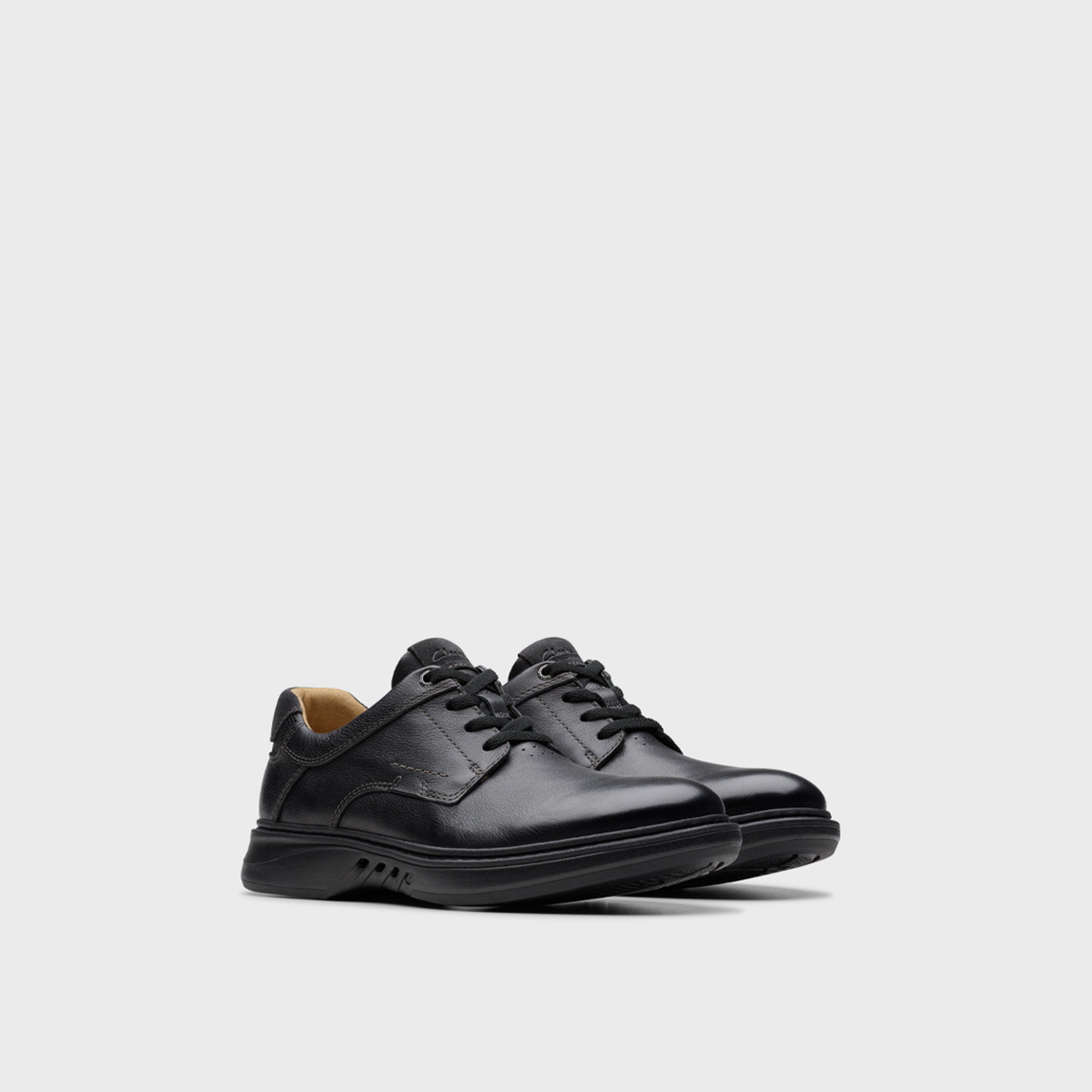 Clarks Men's Un Briley Pace Lace-Up Derby Shoes | 26179981-men-shoes-formalshoes-image-1