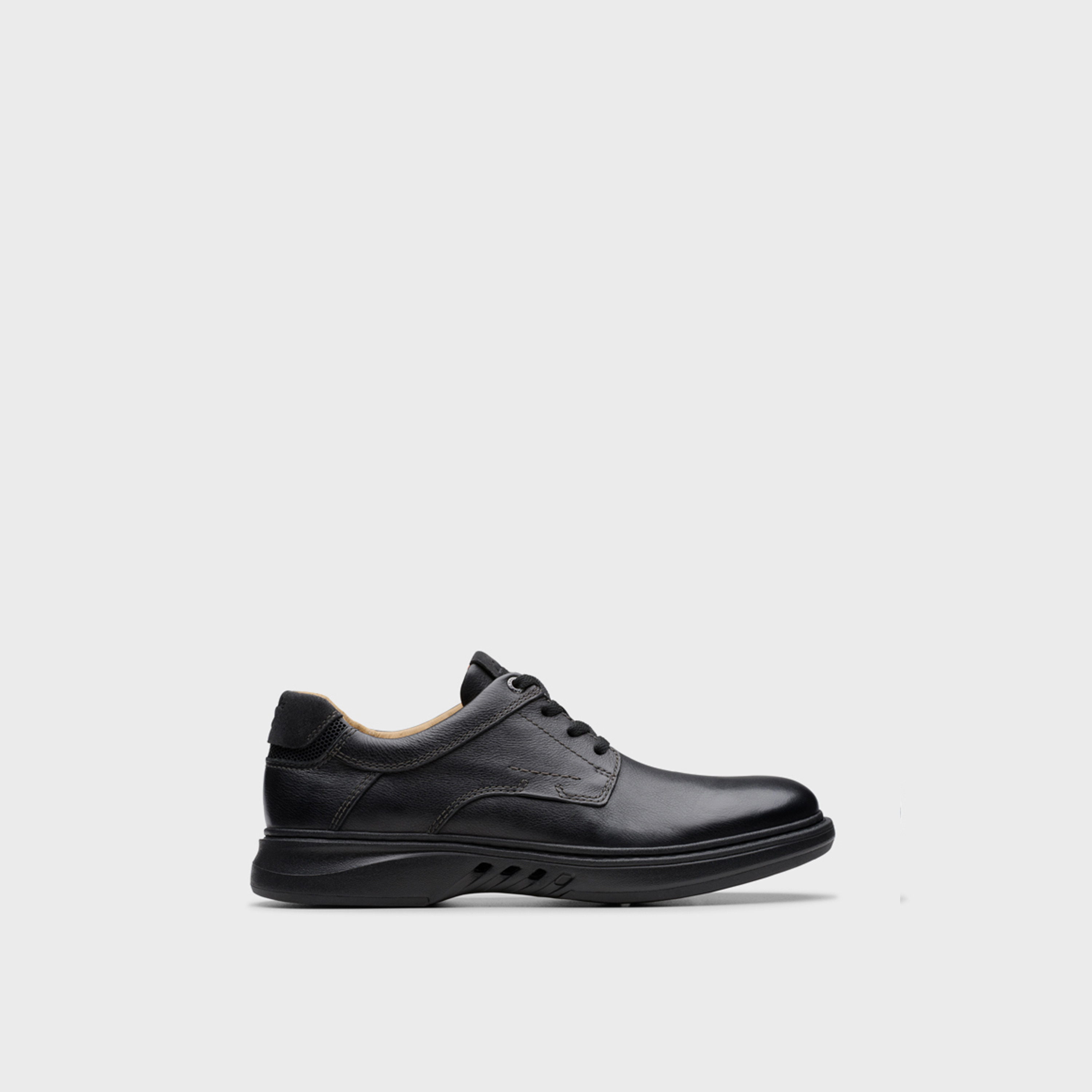 Clarks Men's Un Briley Pace Lace-Up Derby Shoes | 26179981-men-shoes-formalshoes-image-3