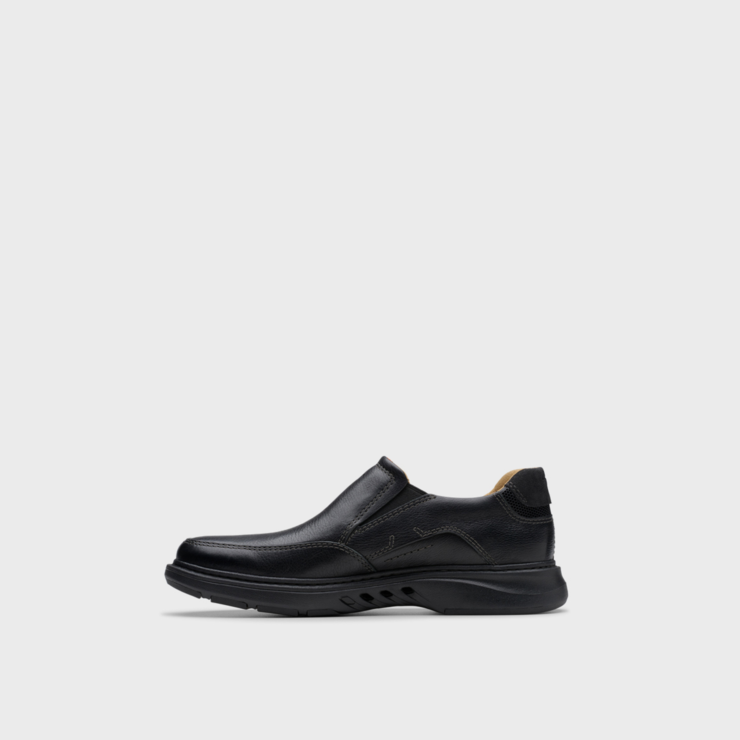 كلاركس- حذاء لوفر سهل الارتداء للرجال | 26179984-men-shoes-formalshoes-image-2