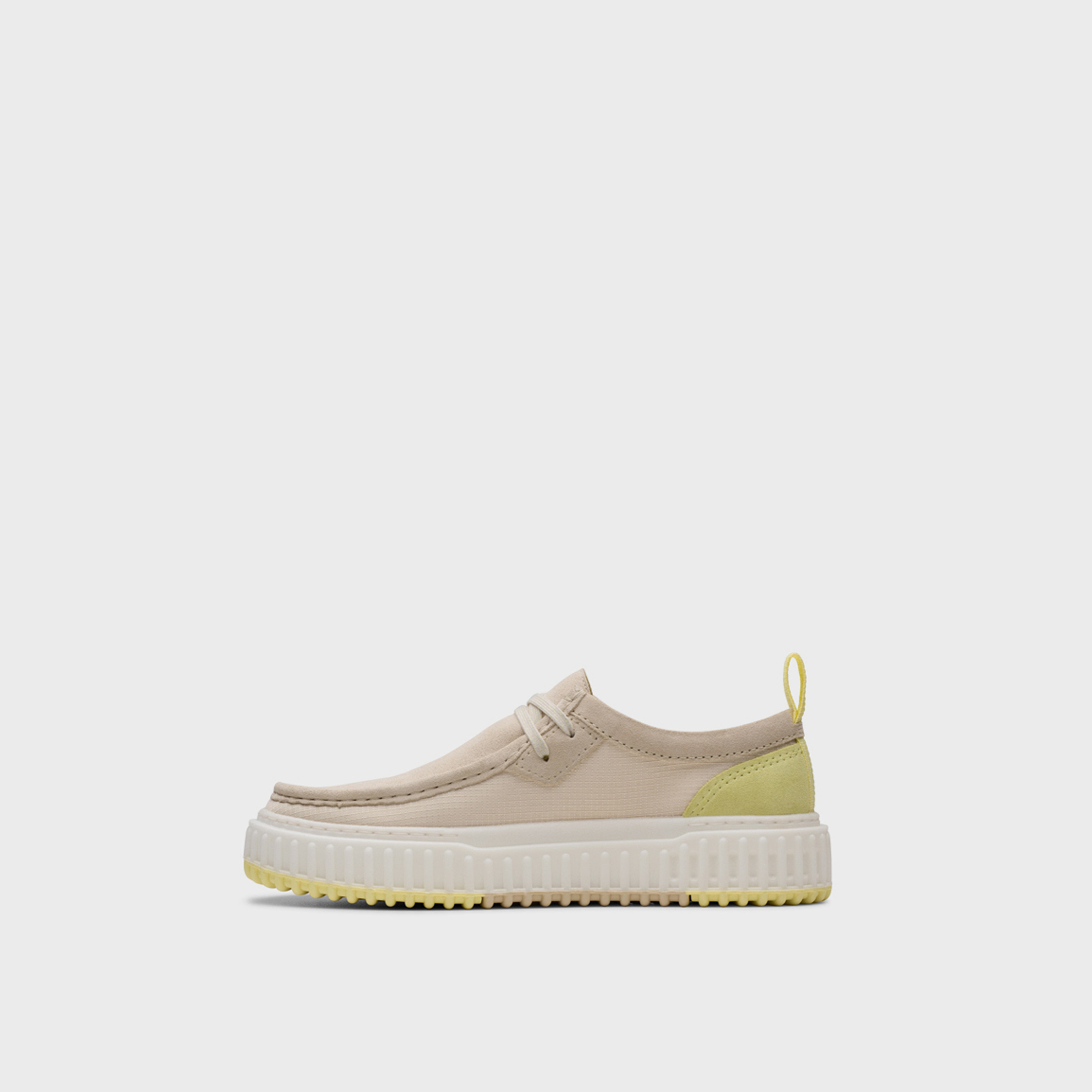 كلاركس- حذاء لوفر برباط للرجال | 26180156-men-shoes-loafersandmoccasins-image-2