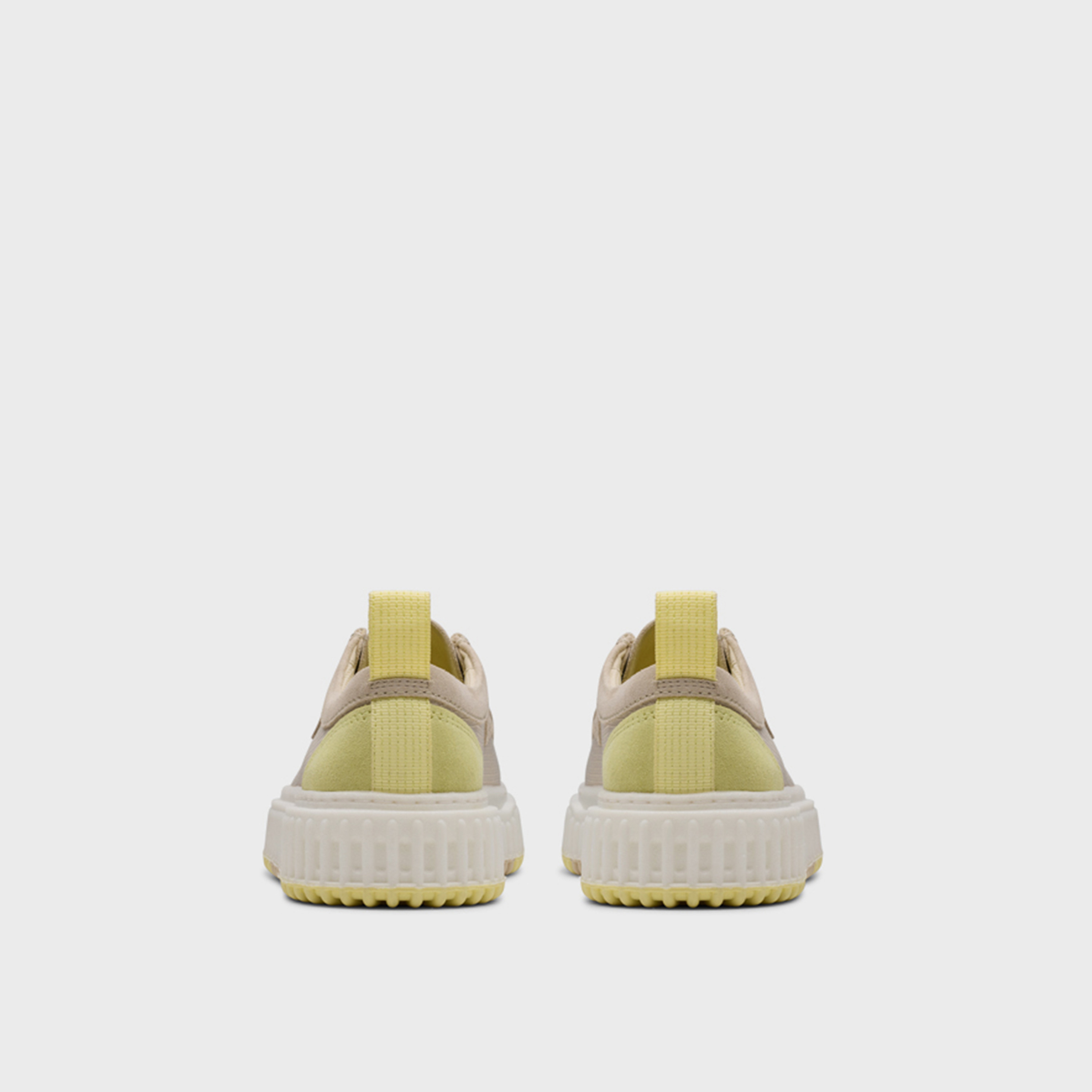 كلاركس- حذاء لوفر برباط للرجال | 26180156-men-shoes-loafersandmoccasins-image-4