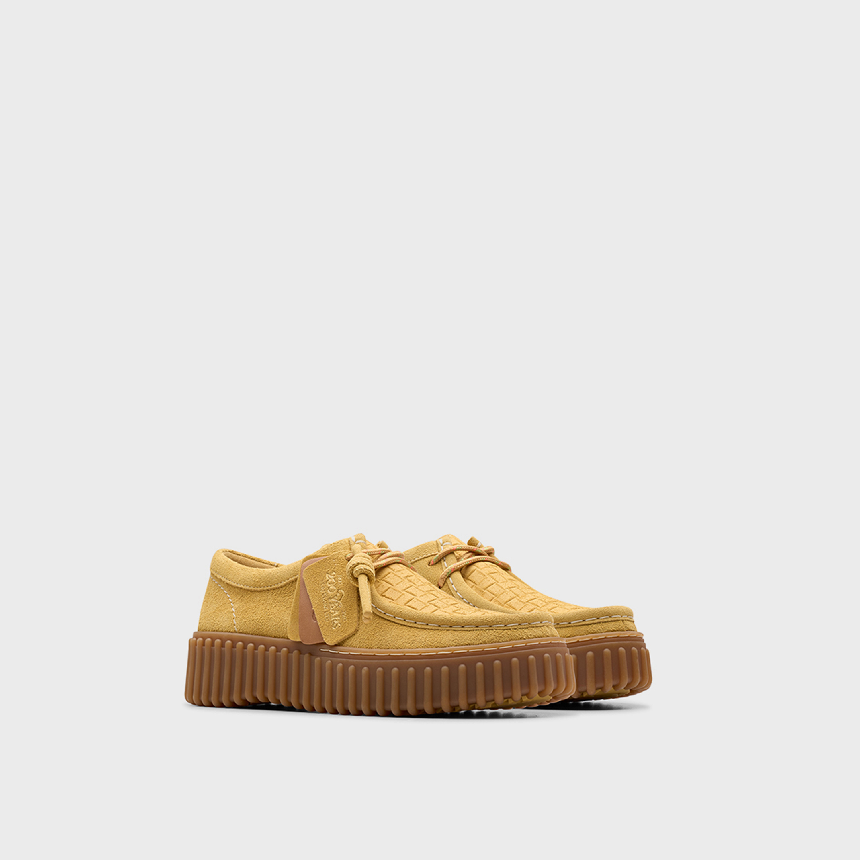 كلاركس - حذاء تورهيل بي بلاتفورم سهل الارتداء للنساء | 26181188-women-shoes-flats-loafers-image-1
