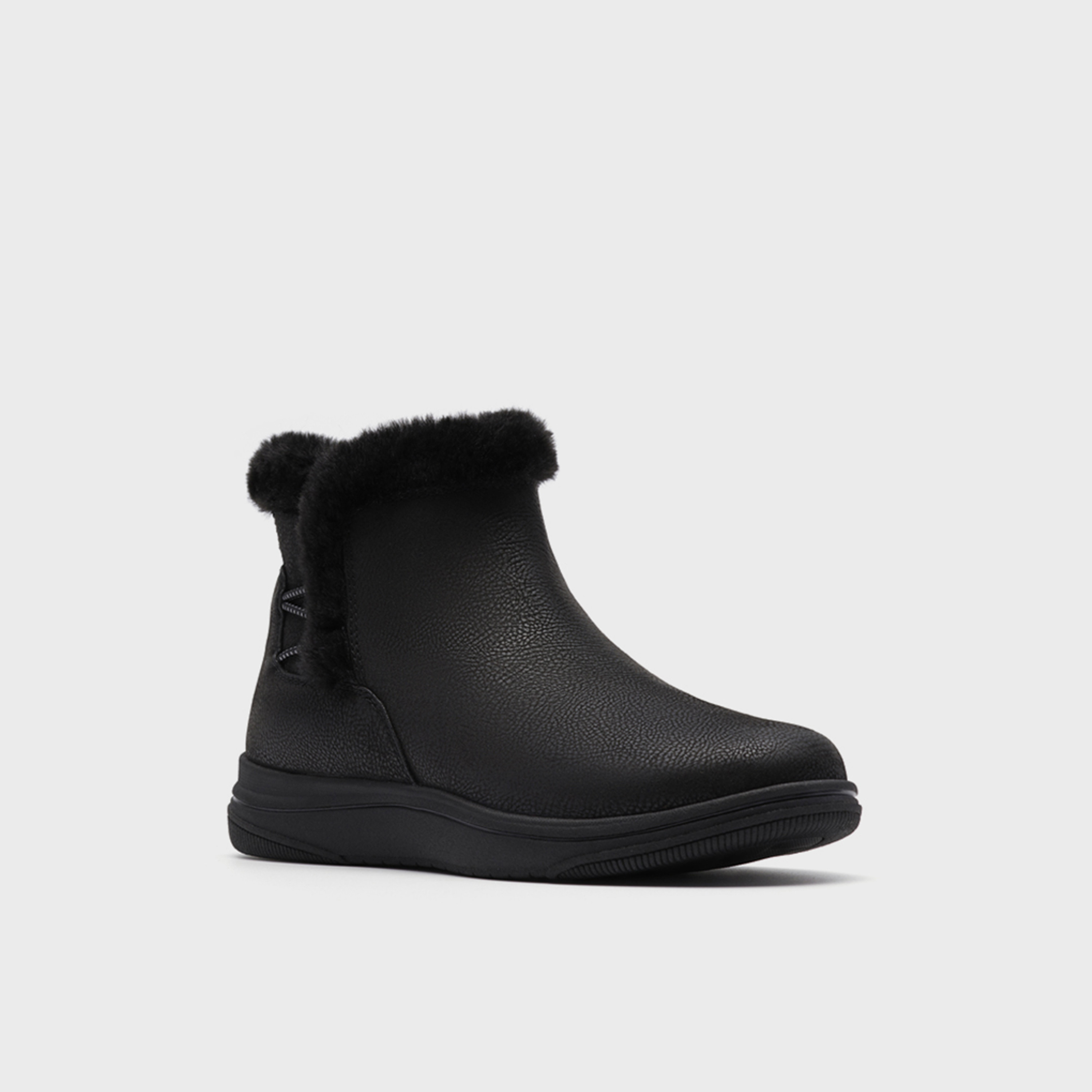 كلاركس - حذاء نسائية صناعية سهلة الارتداء كاحل منخفض | 26184190-women-shoes-boots-image-1