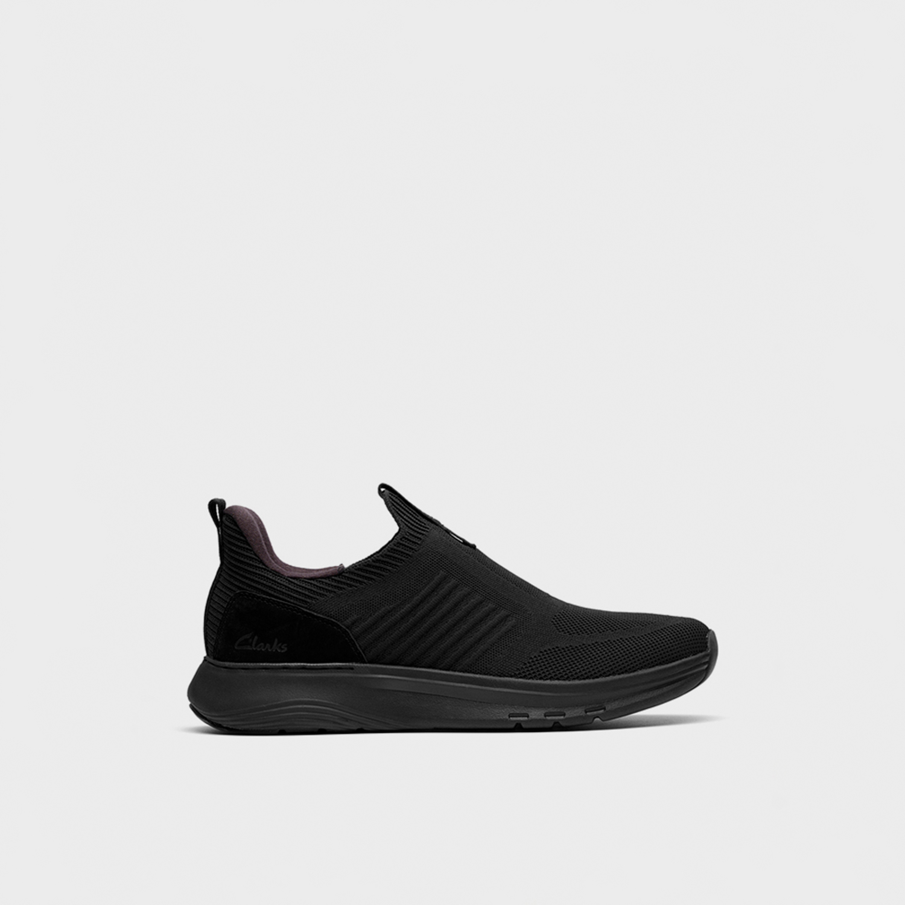 حذاء موشن تريك إن الرياضي سهل الارتداء منخفض الكاحل من كلاركس للرجال | 26184467-men-shoes-sneakers-image-2
