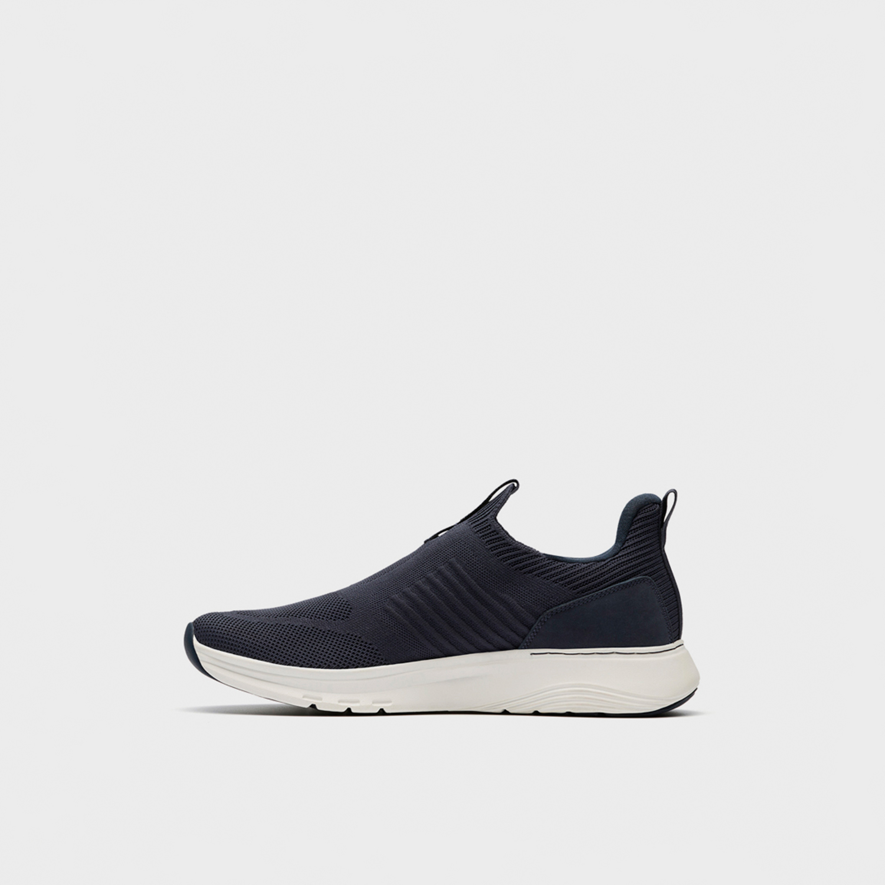 Clarks Mens Slip-On Motion Trek IN Low Ankle Sneakers | 26184824-men-shoes-sneakers-image-3