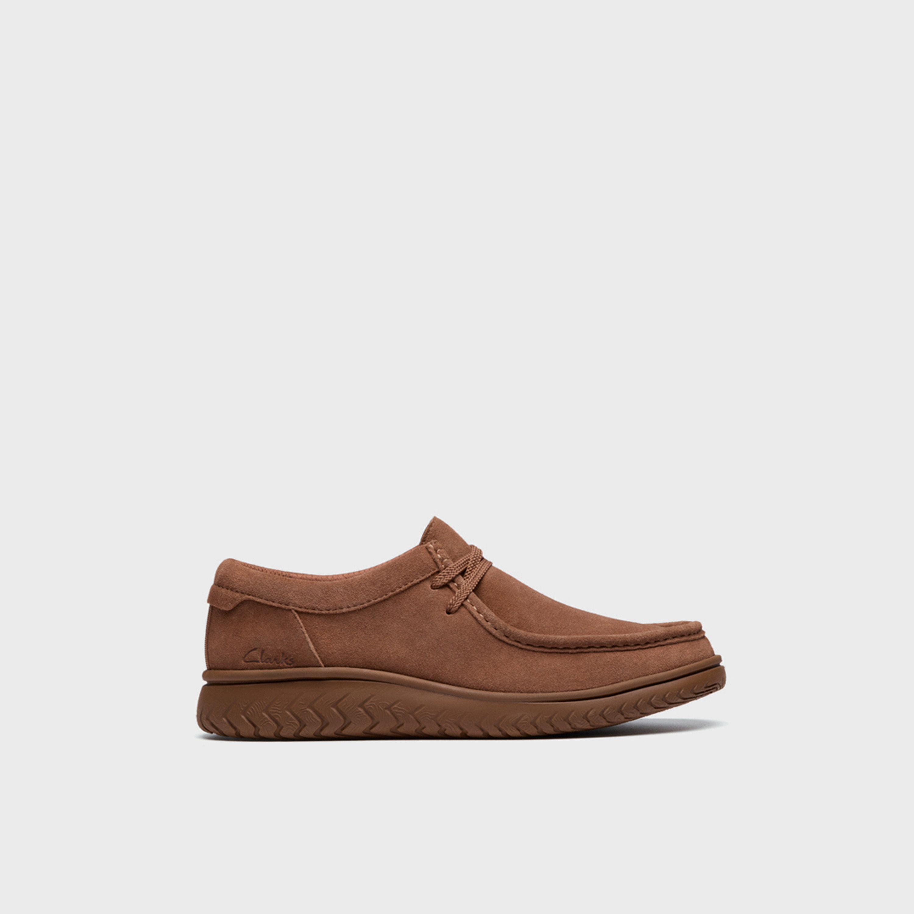 كلاركس - حذاء تشوكا ريلاكس لايت رجالي برباط كاحل منخفض | 26184953-men-shoes-loafersandmoccasins-image-2