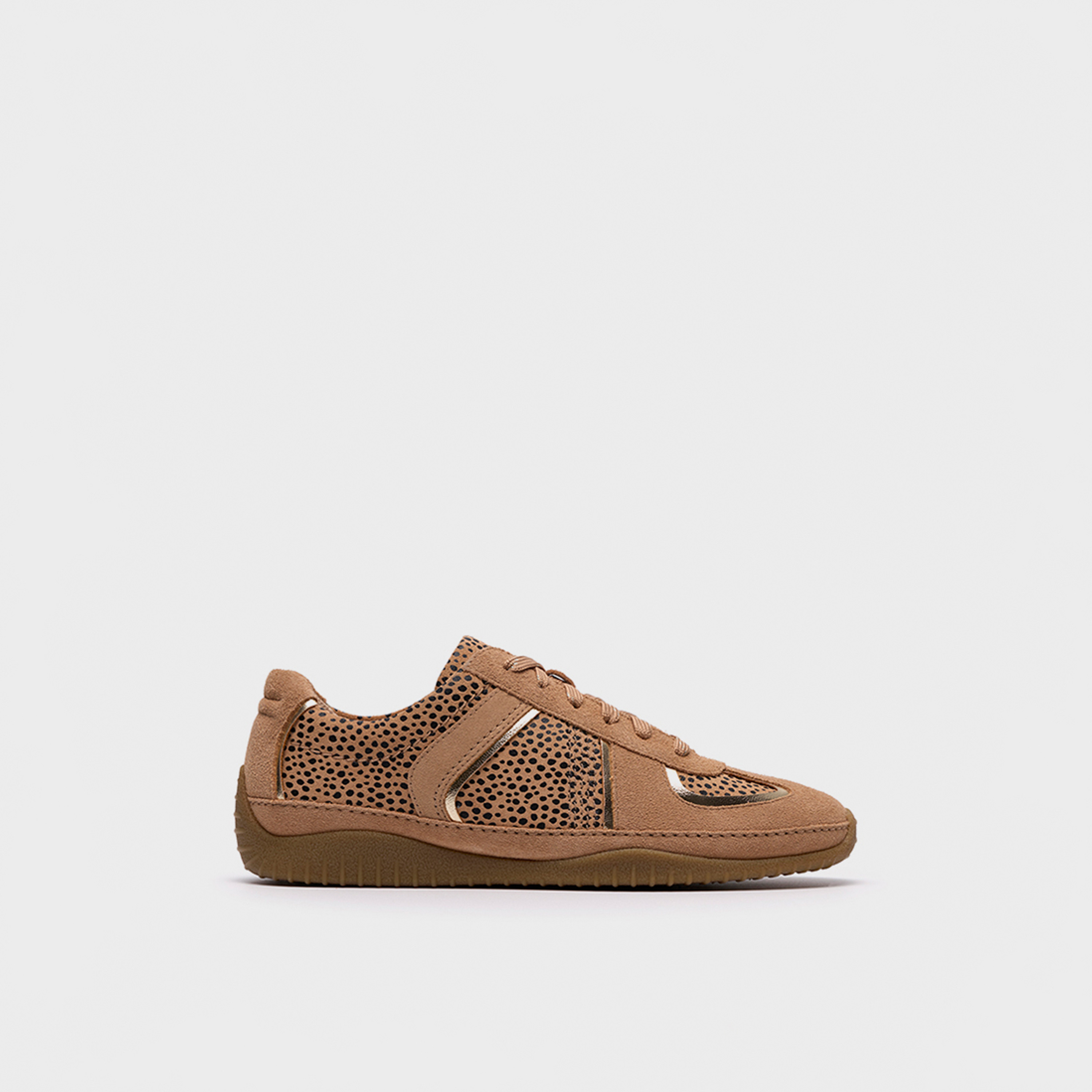 Clarks Womens Lace-Up Meridor Lo Flat Sneakers | 26186007-women-shoes-sneakers-image-2