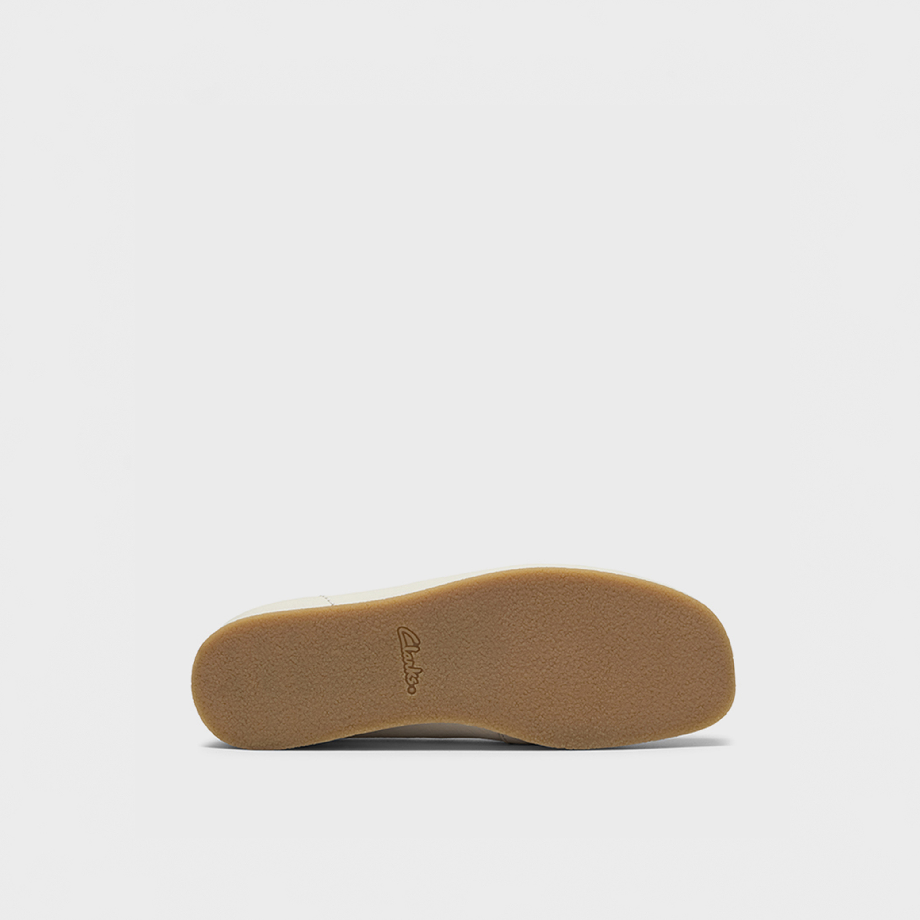حذاء ”والابي إيفو“ الرجالي من كلاركس ذو الأربطة | 26186174-men-shoes-loafersandmoccasins-image-4