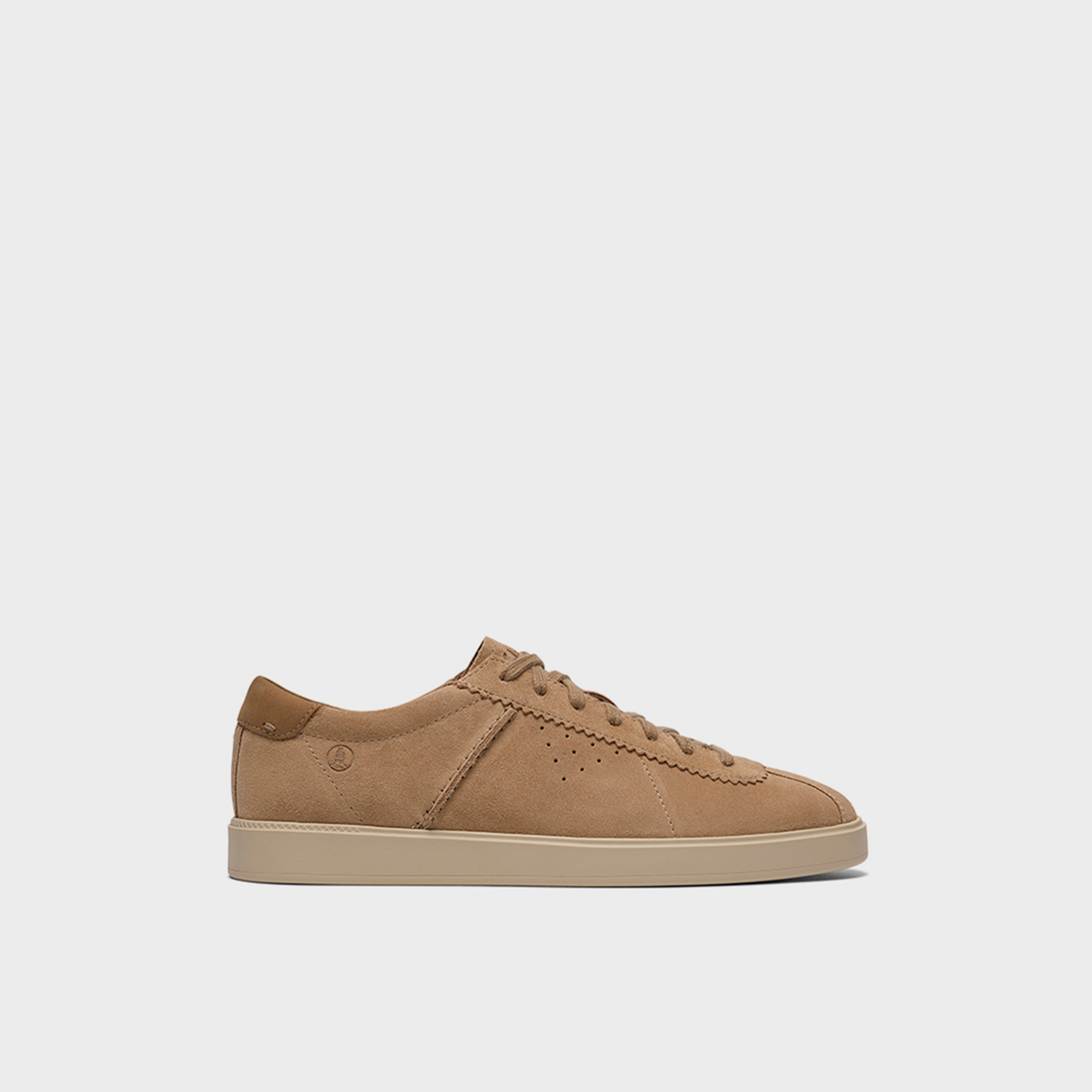 أحذية كلاركس الرجالية برباط، طراز لوكفورد، منخفضة الكاحل | 26186194-men-shoes-sneakers-image-2