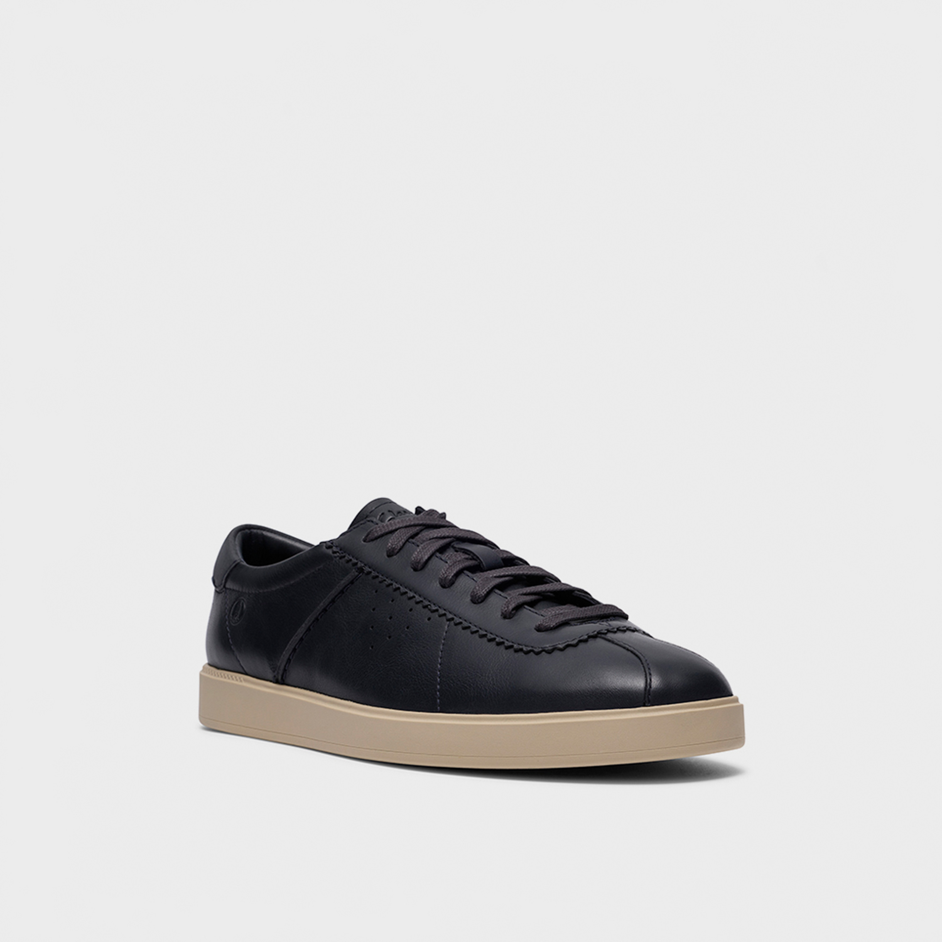 Clarks Mens Lace-Up Lockford Low Ankle Sneakers | 26186196-men-shoes-sneakers-image-1