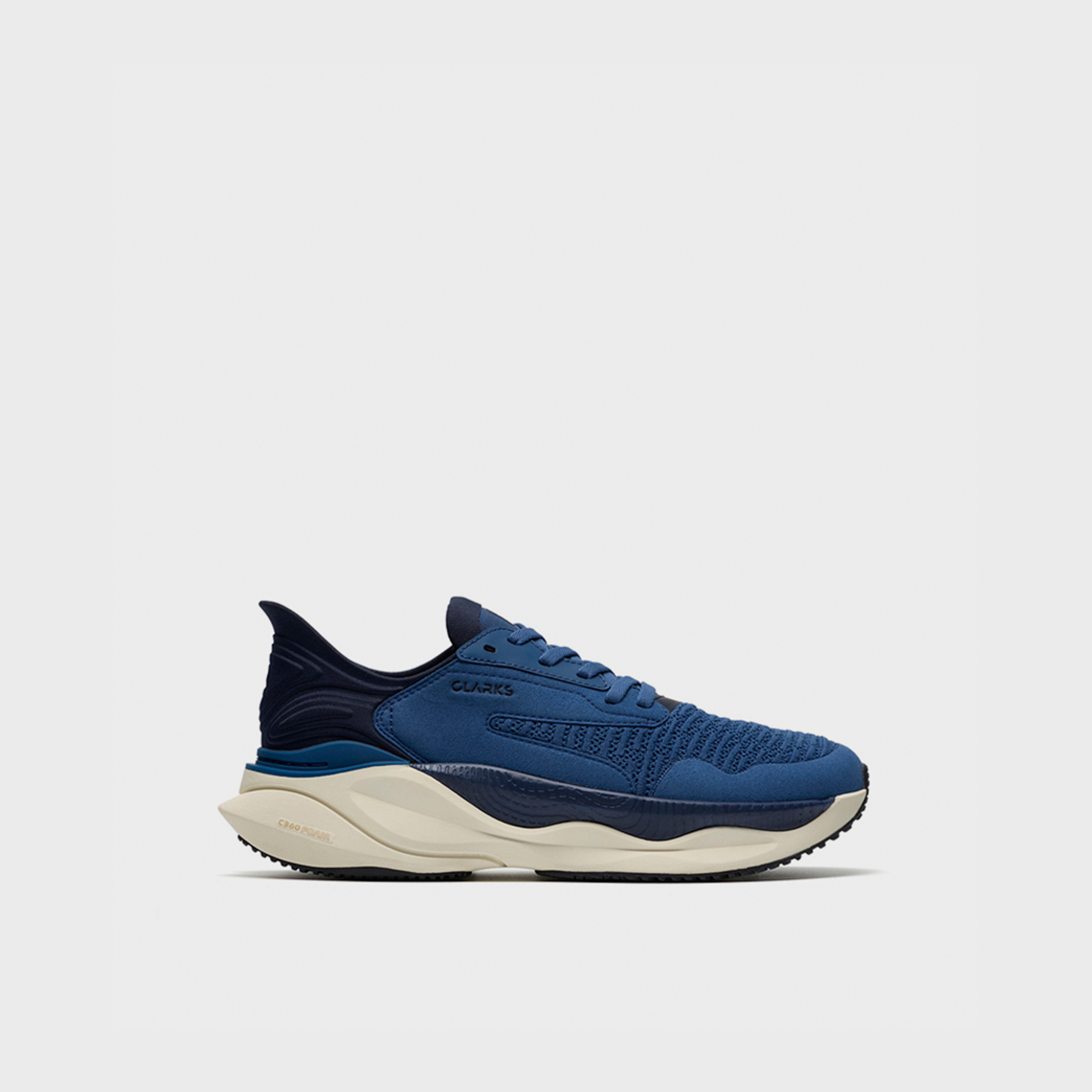 أحذية كلاركس الرجالية برباط، طراز بيس الرياضي ذو الرقبة المنخفضة | 26186414-men-shoes-sneakers-image-2