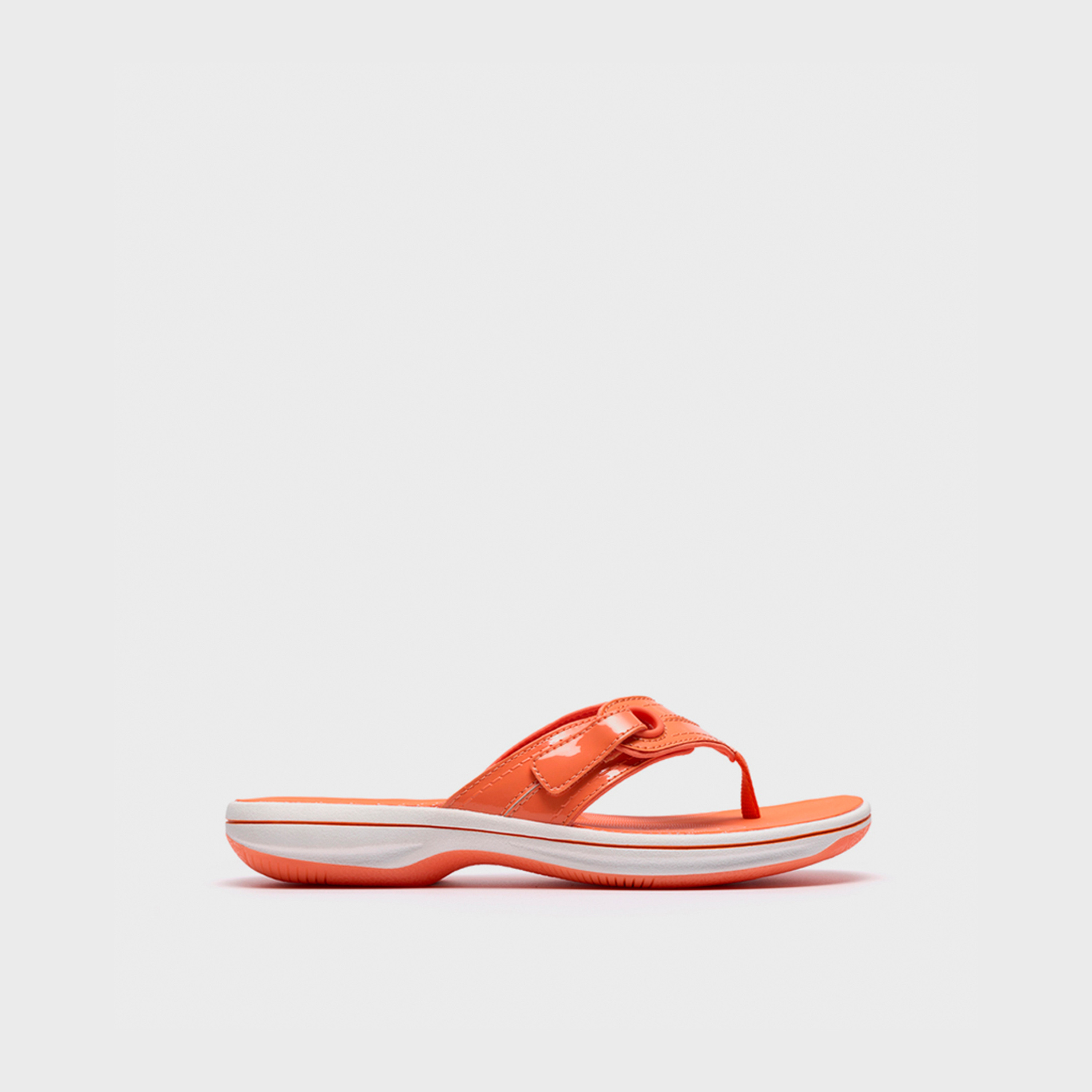 شبشب كلاركس النسائي سهل الارتداء برينكلي رينا | 26186860-women-shoes-flipflopsandslides-image-2