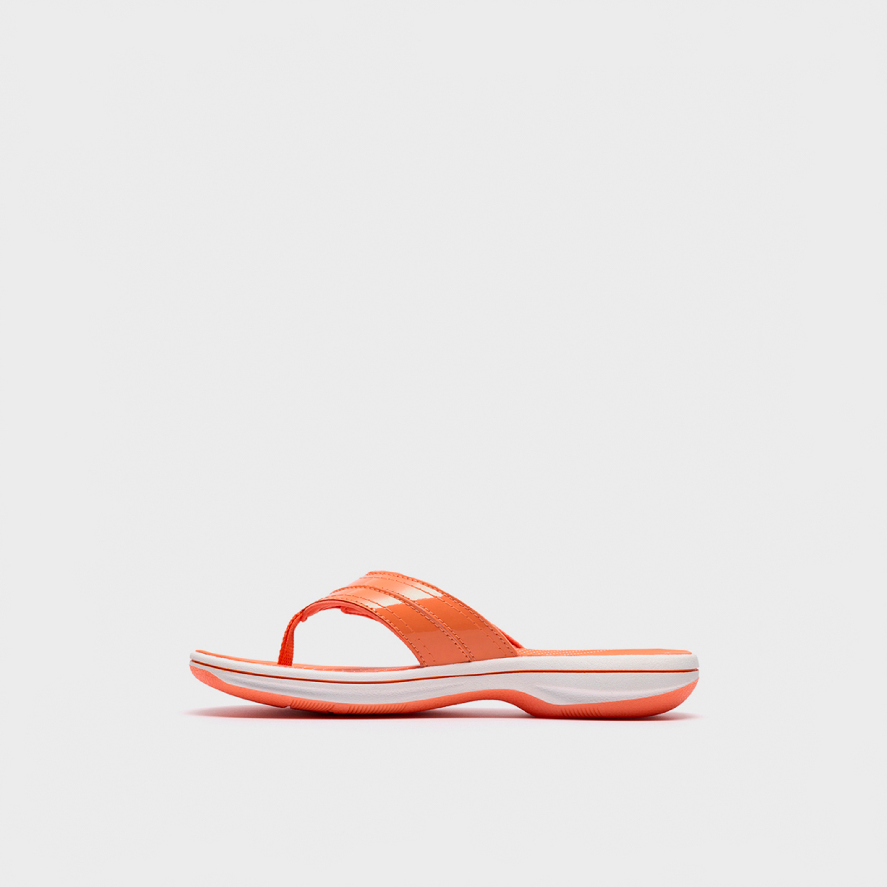 شبشب كلاركس النسائي سهل الارتداء برينكلي رينا | 26186860-women-shoes-flipflopsandslides-image-3