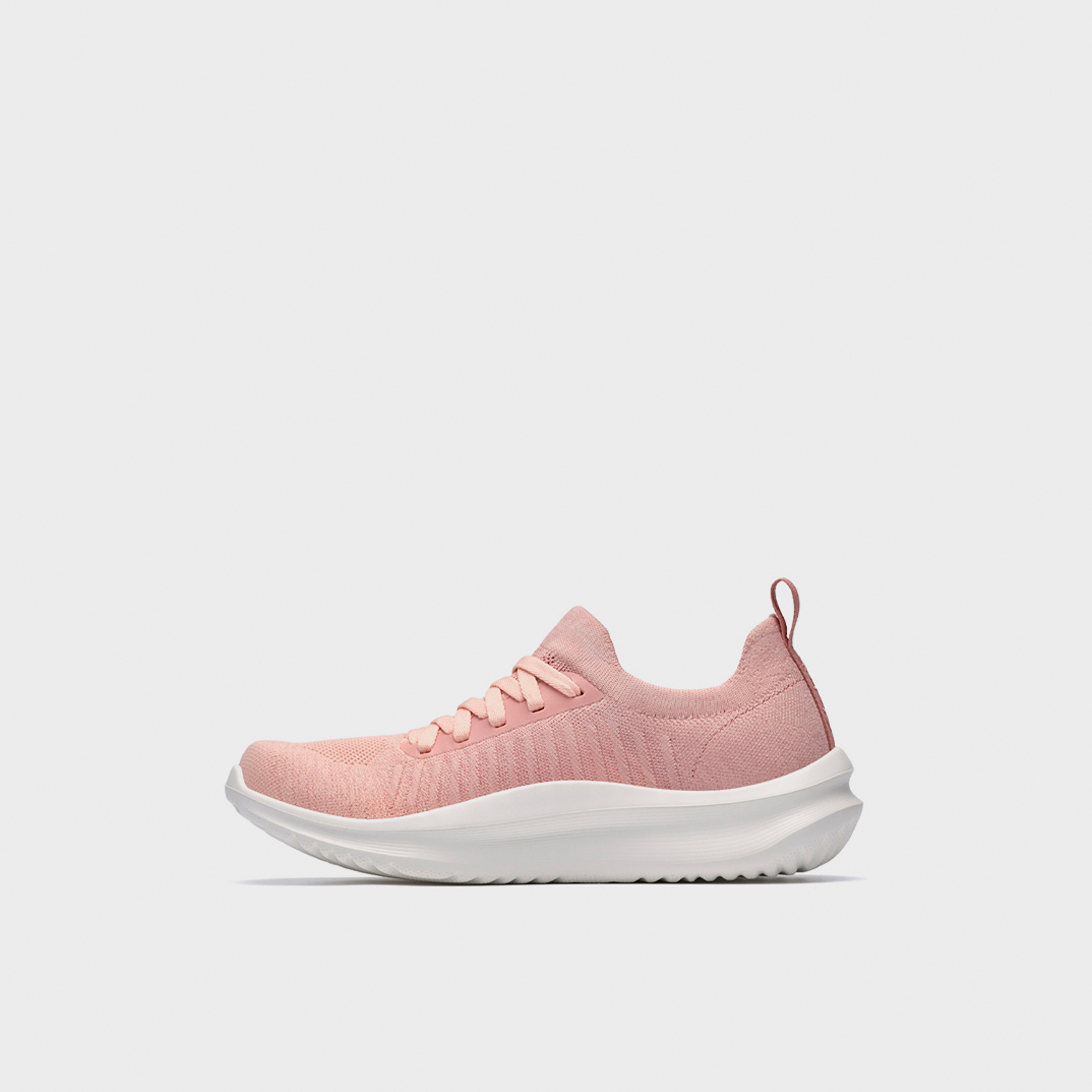 حذاء رياضي نسائي برباط من كلاركس، موديل Solevana، بكعب إسفين متوسط ​​الارتفاع | 26187095-women-shoes-sneakers-image-3