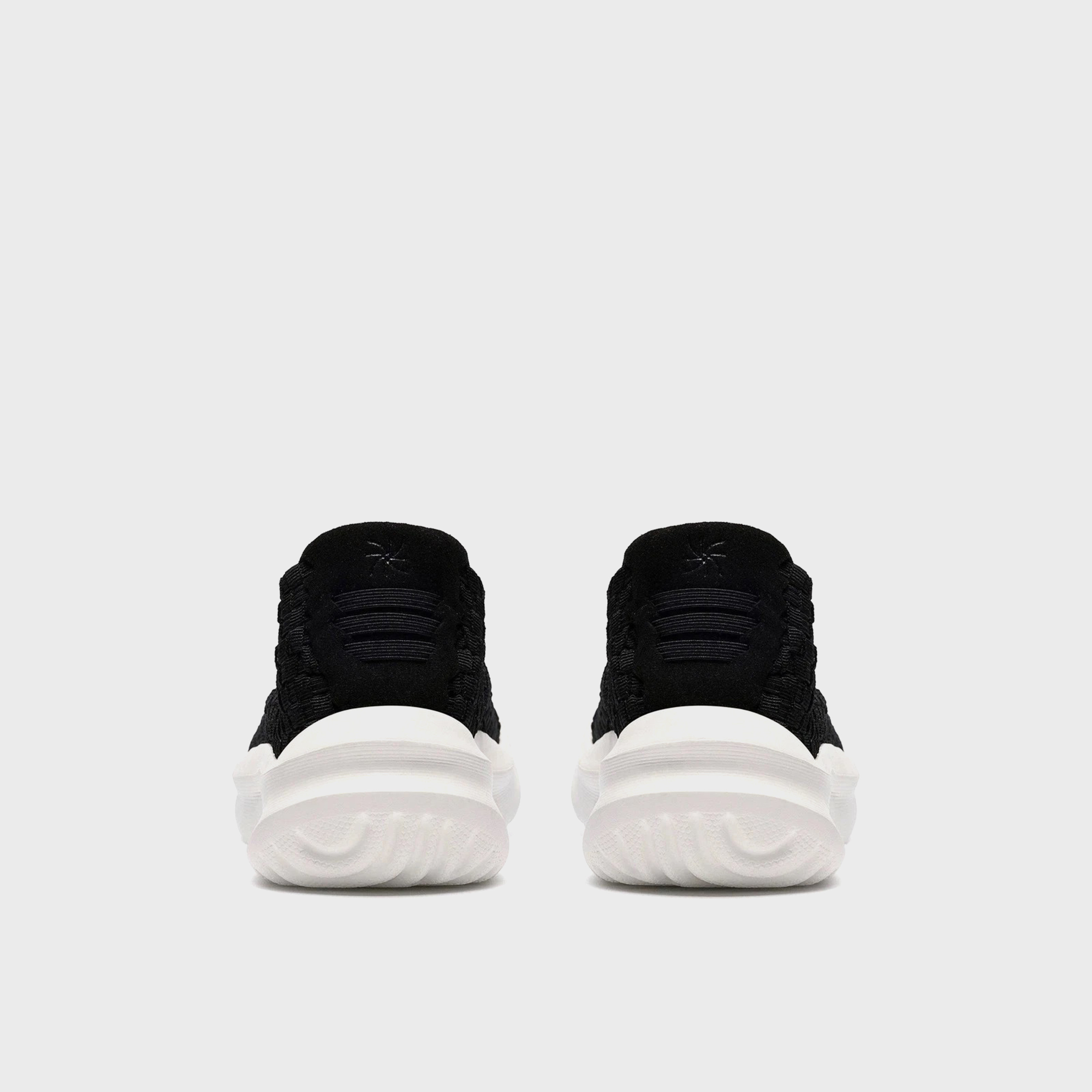 كلاركس - حذاء رياضي نسائي شبكي سهل الارتداء كاحل منخفض | 26187102-women-shoes-sneakers-image-4
