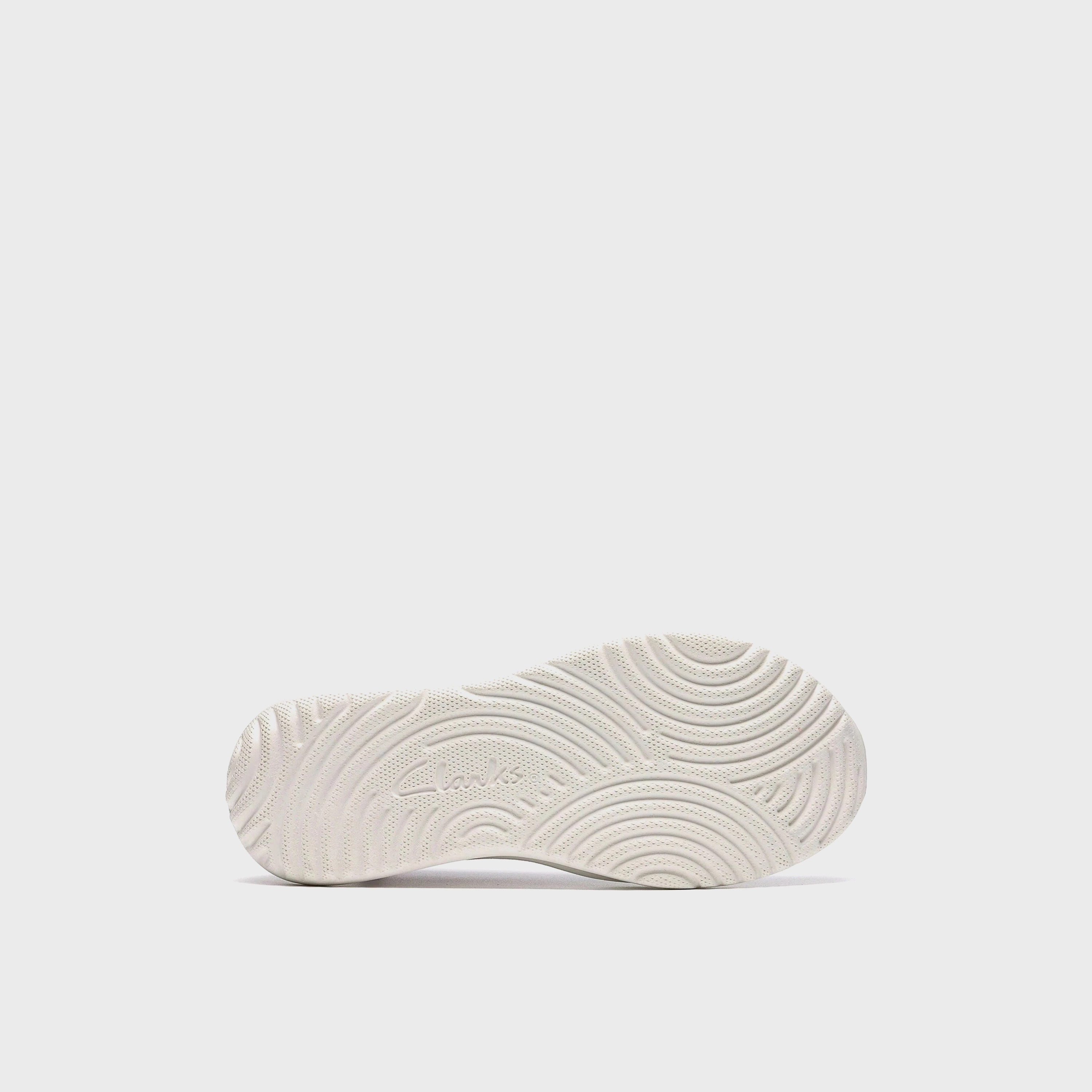 كلاركس - حذاء رياضي نسائي شبكي سهل الارتداء كاحل منخفض | 26187102-women-shoes-sneakers-image-5