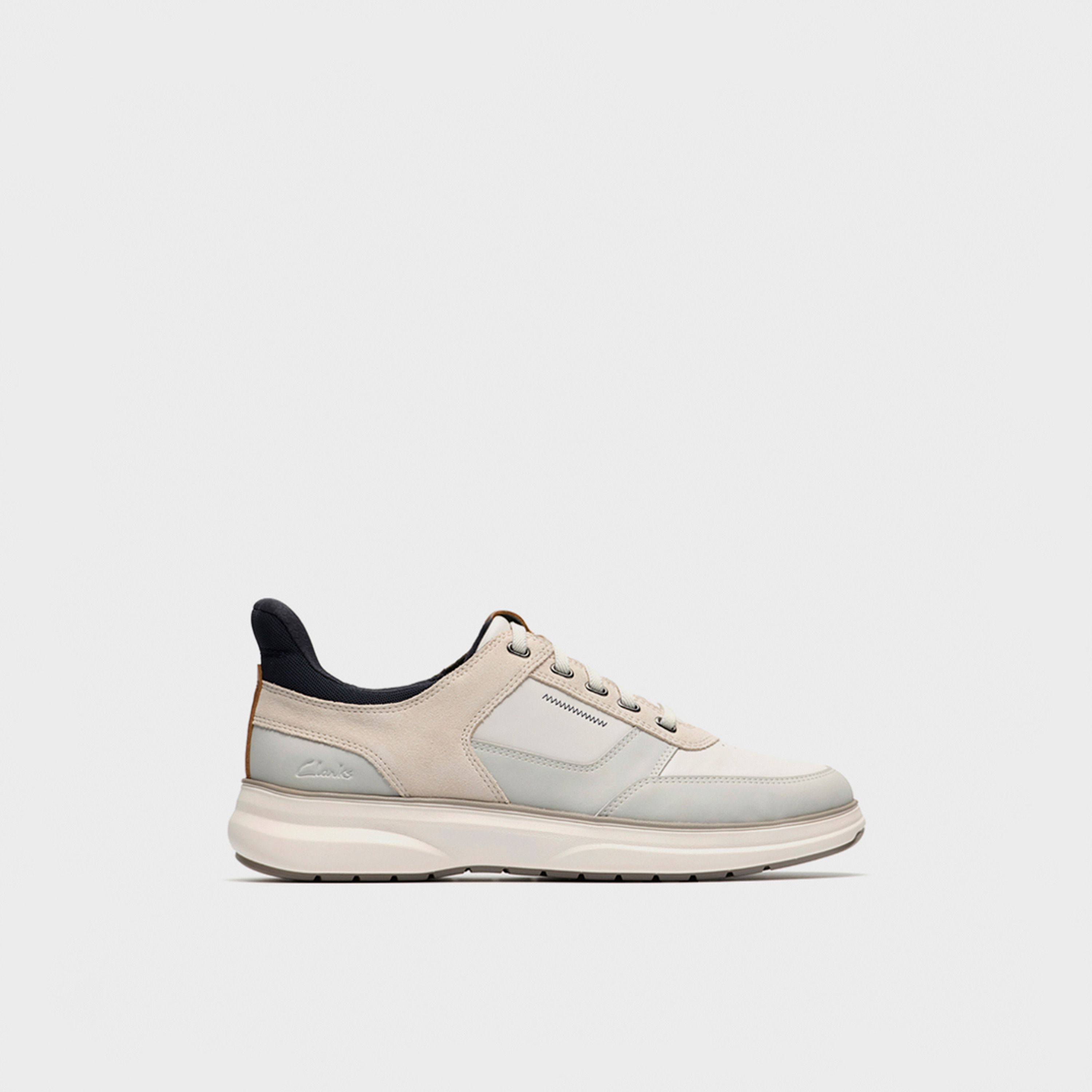 أحذية رياضية رجالية من كلاركس برباط، طراز مولان إيزي، منخفضة الكاحل | 26187388-men-shoes-sneakers-image-2