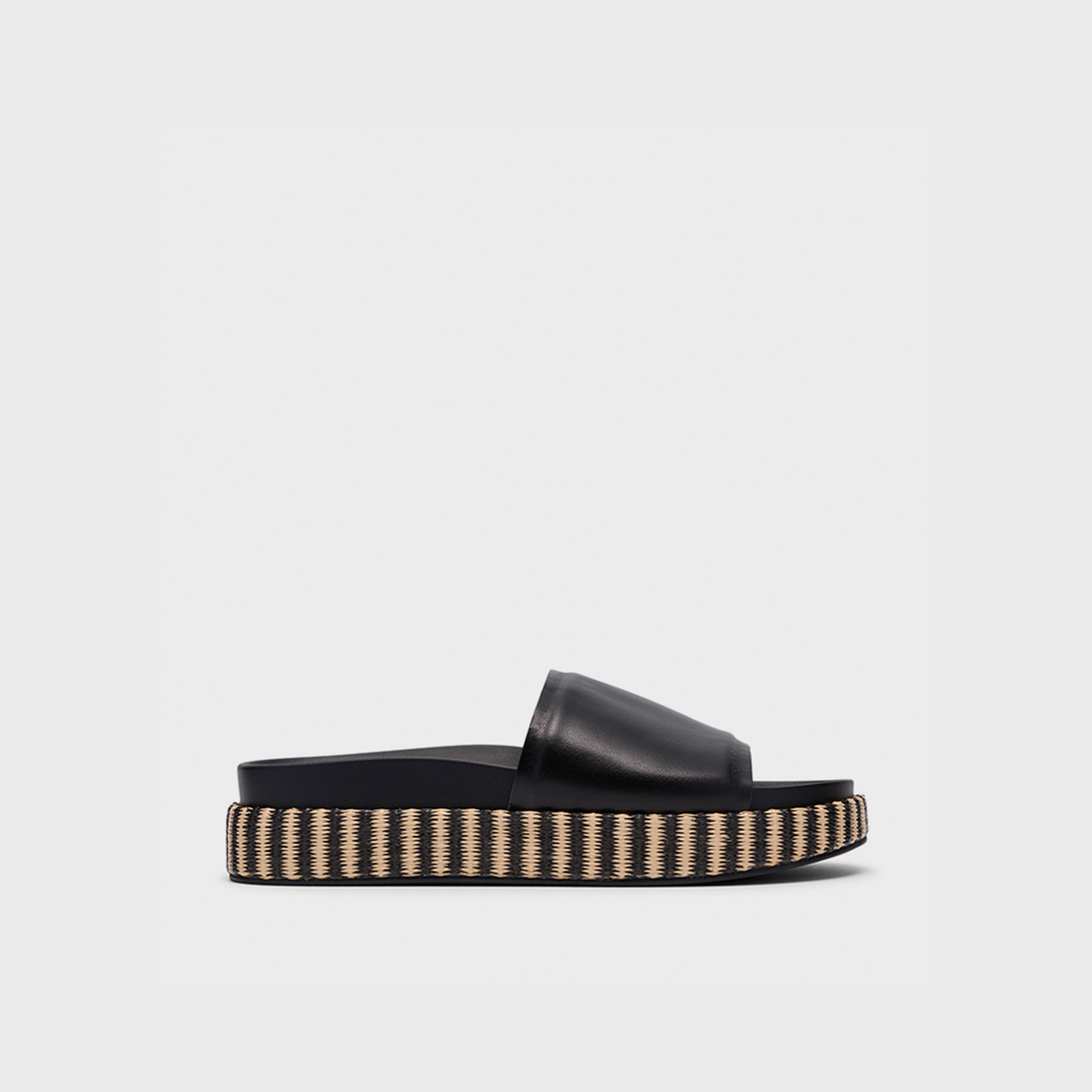 صنادل زيفيا سهلة الارتداء للنساء | 26188127-women-shoes-flipflopsandslides-image-2