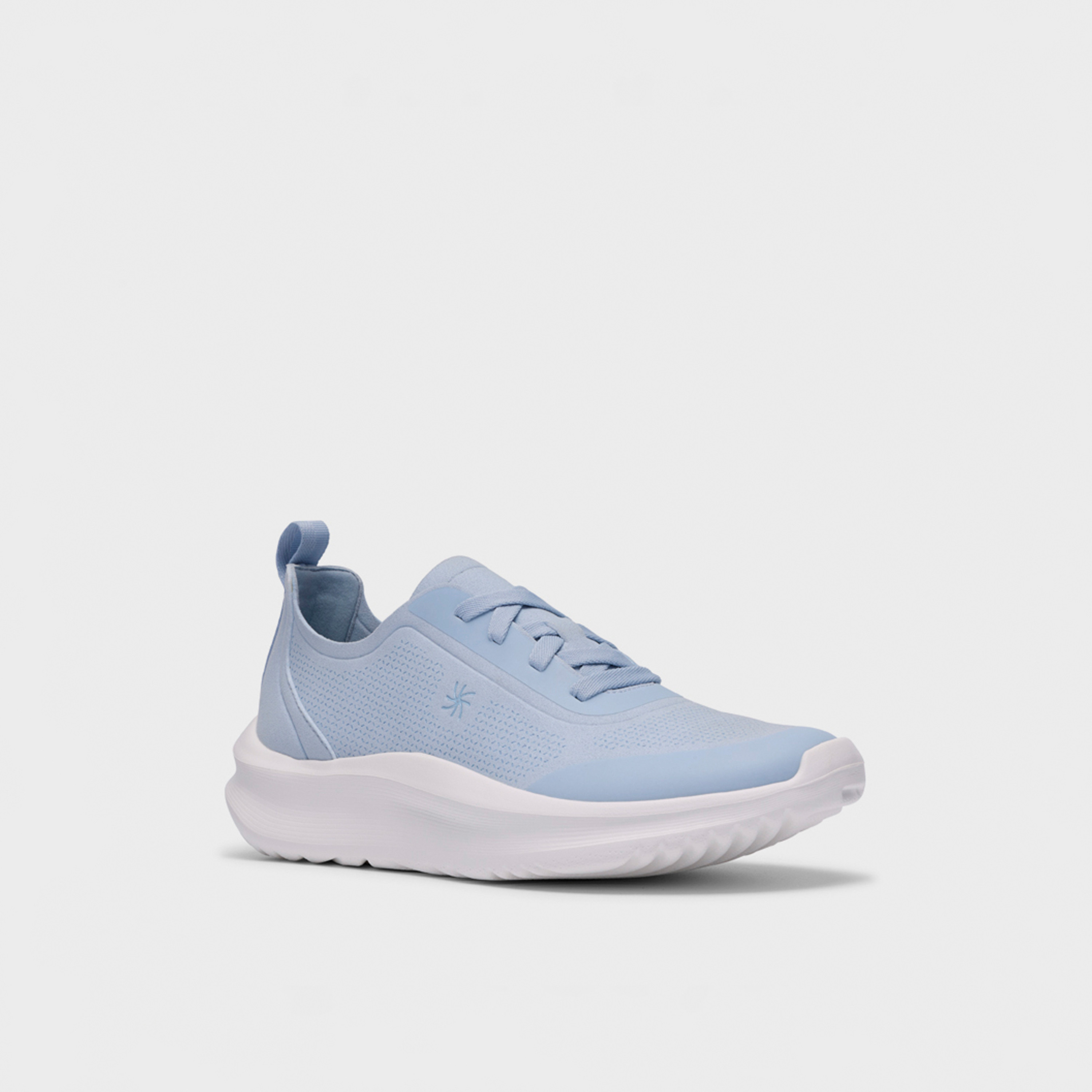 كلاركس - حذاء رياضي نسائي شبكي برباط كاحل منخفض | 26188667-women-shoes-sneakers-image-1