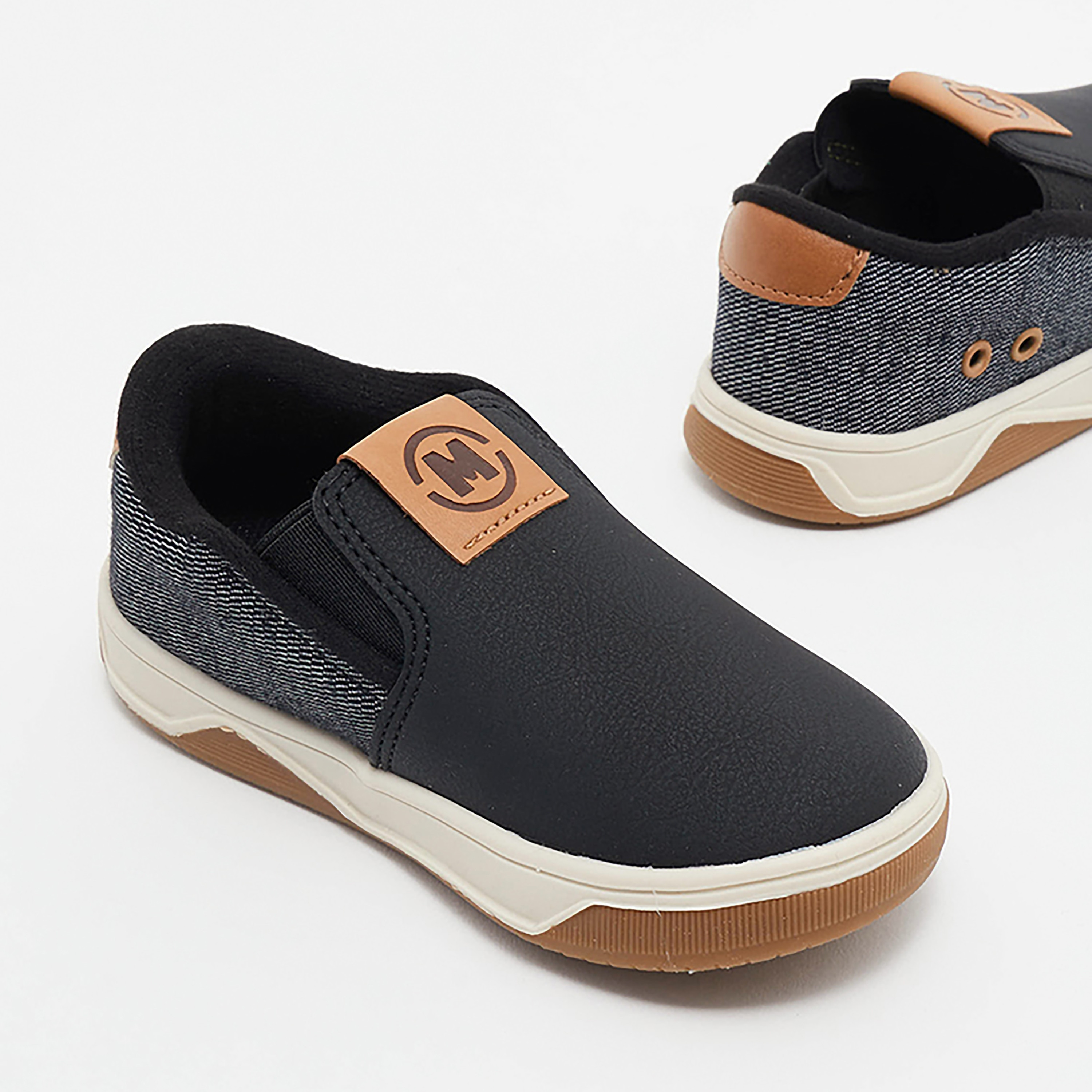 2623-100-23783 | حذاء كاجوال مع سهل الارتداء للأطفال من موليكينهو-boys-shoes-loafers-image-8