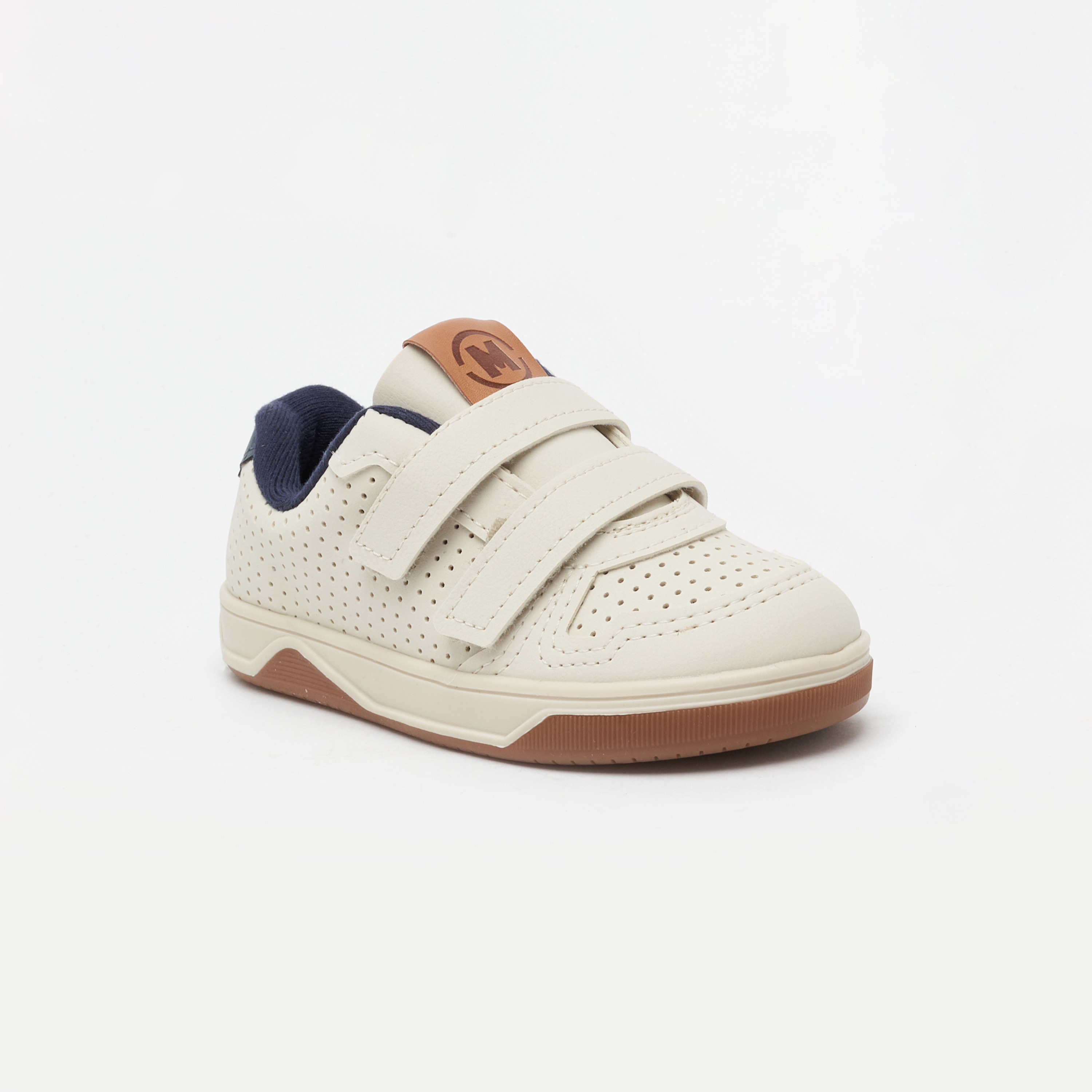 2623-102-14909 | حذاء رياضي ذو مثقوب للأطفال من موليكينهو مع مزود بشريط فيلكرو-boys-shoes-sneakers-image-2