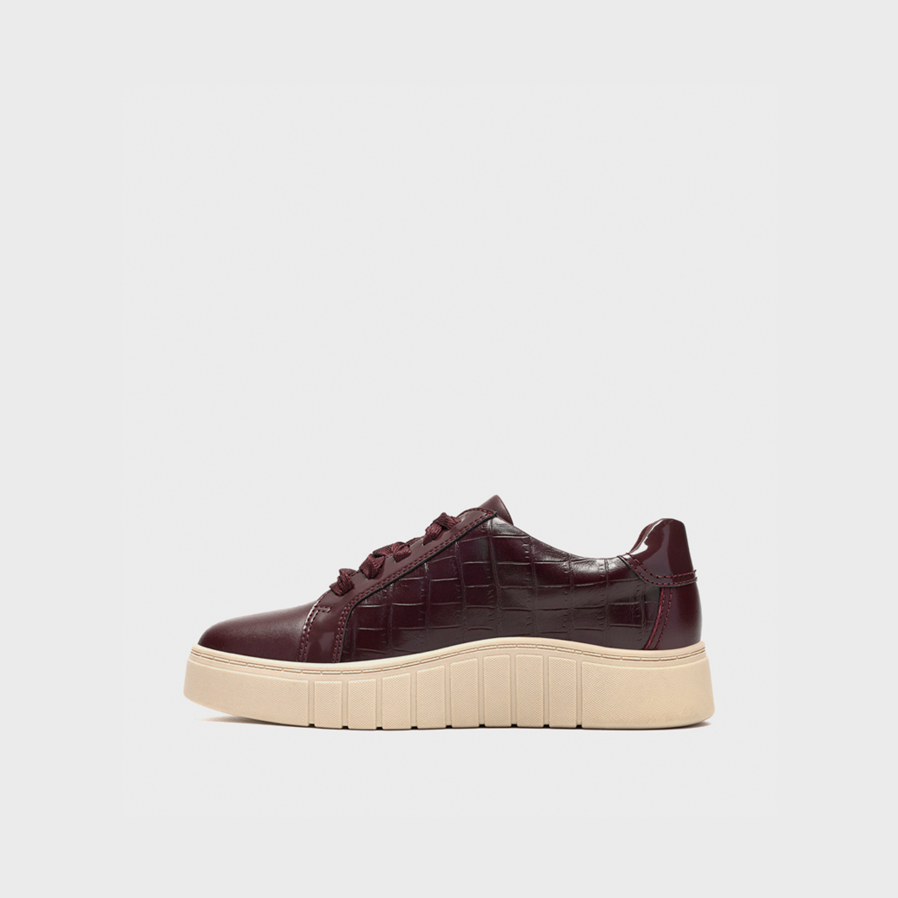 Clarks Women's Leather Lace-Up Low-Ankle Sneakers | 26328335-women-shoes-sneakers-image-2