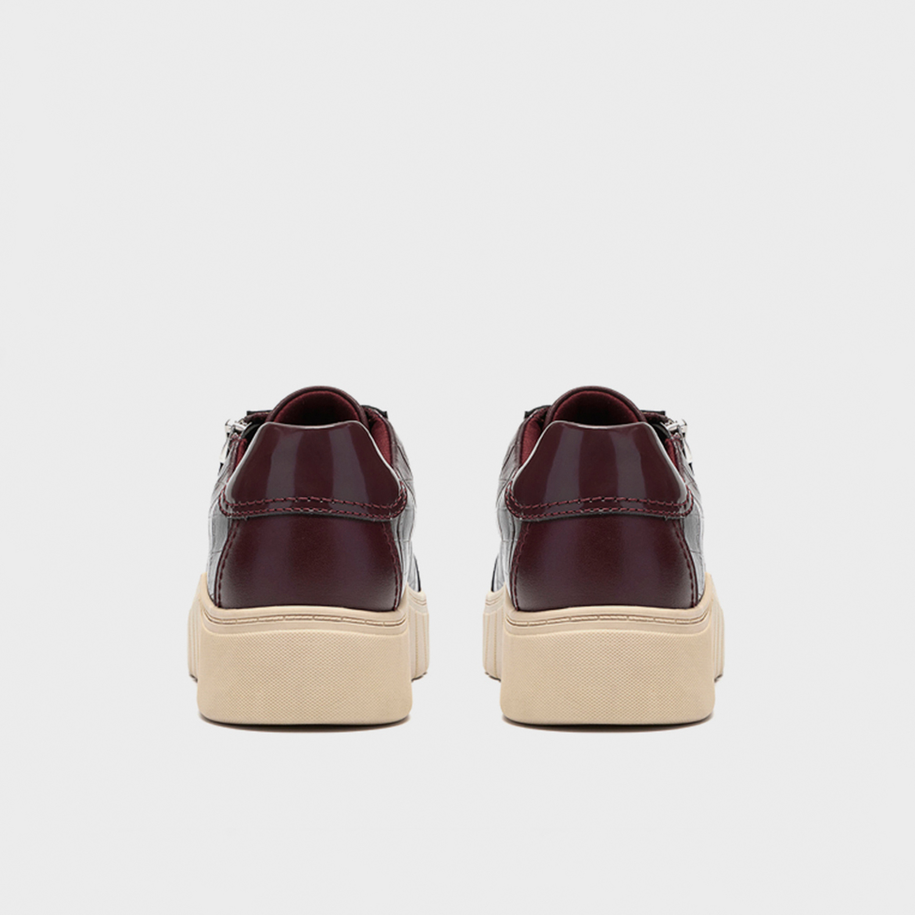 Clarks Women's Leather Lace-Up Low-Ankle Sneakers | 26328335-women-shoes-sneakers-image-3