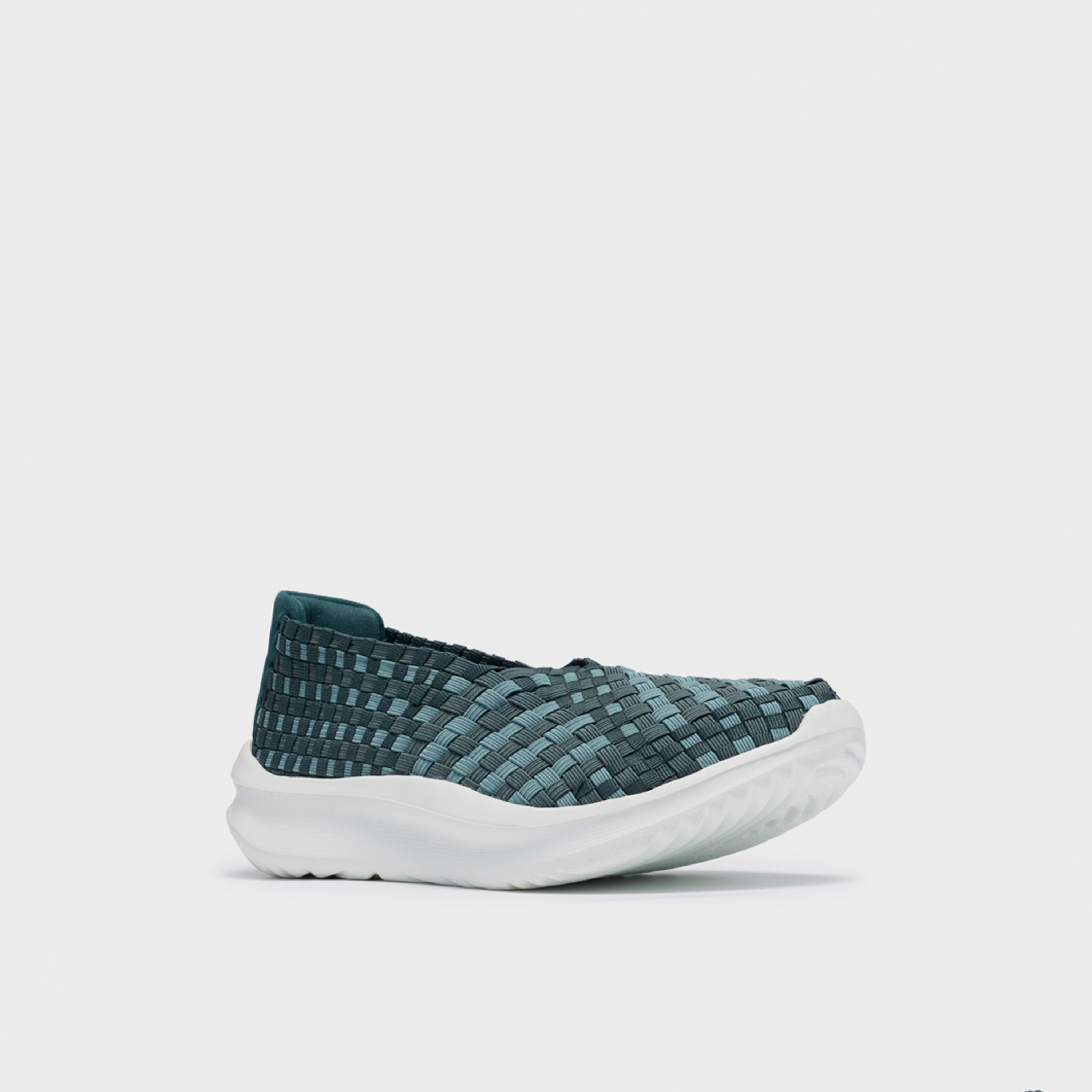 Clarks Women's Mesh Slip-On Low-Ankle Sneakers | 26328405-women-shoes-sneakers-image-1