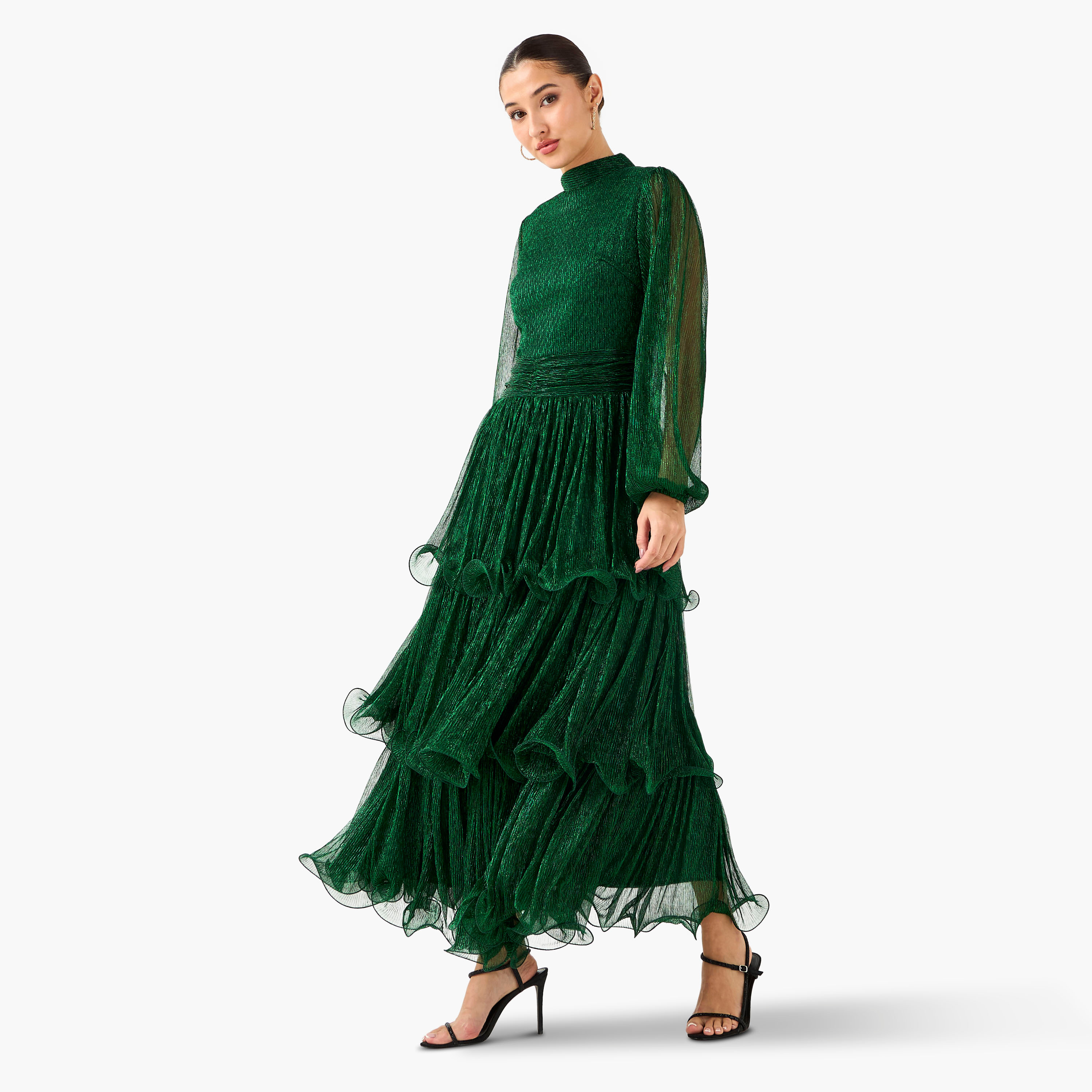 فستان ماكسي بوليستر بارز الملمس بكسرات وياقة عالية من غولدن آبل-women-clothing-dresses-image-2