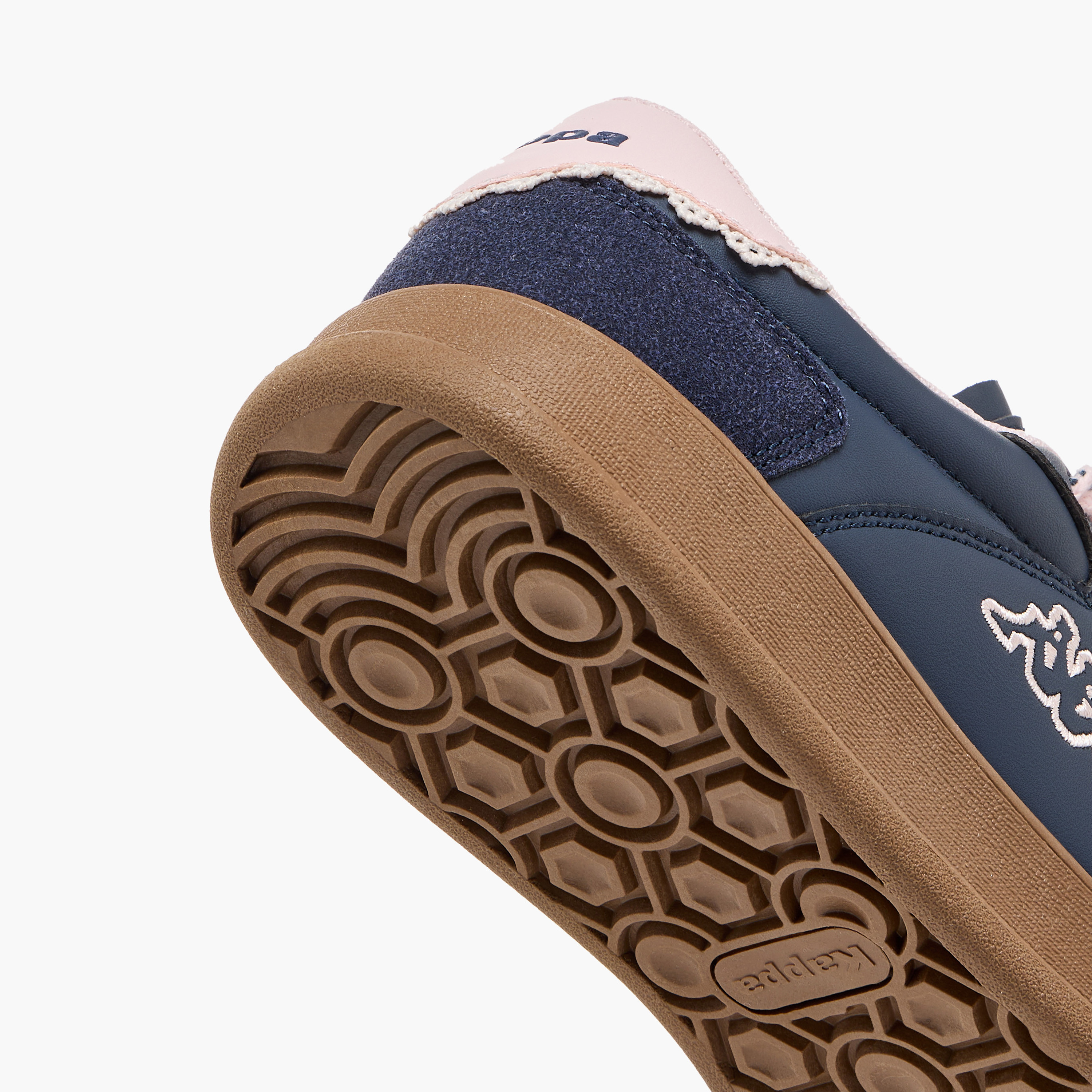 حذاء سنيكرز برباط وألواح للنساء من كابا-women-shoes-sneakers-image-8
