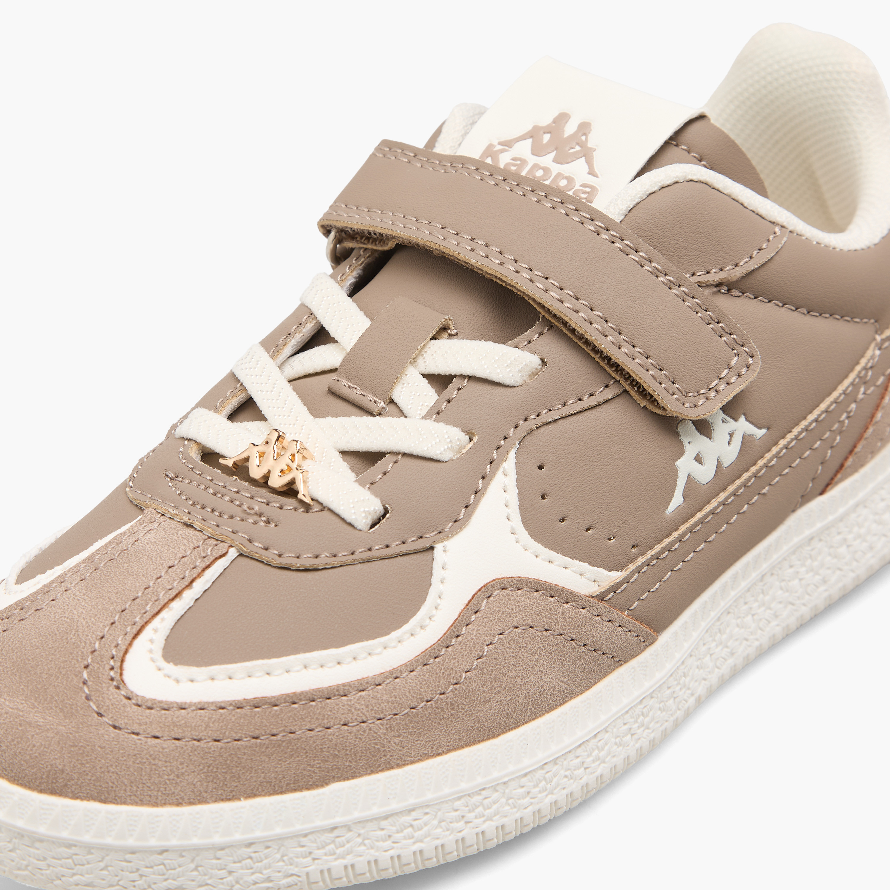 حذاء رياضي للأولاد بشريط لاصق من كابا-sports-boys-shoes-image-4