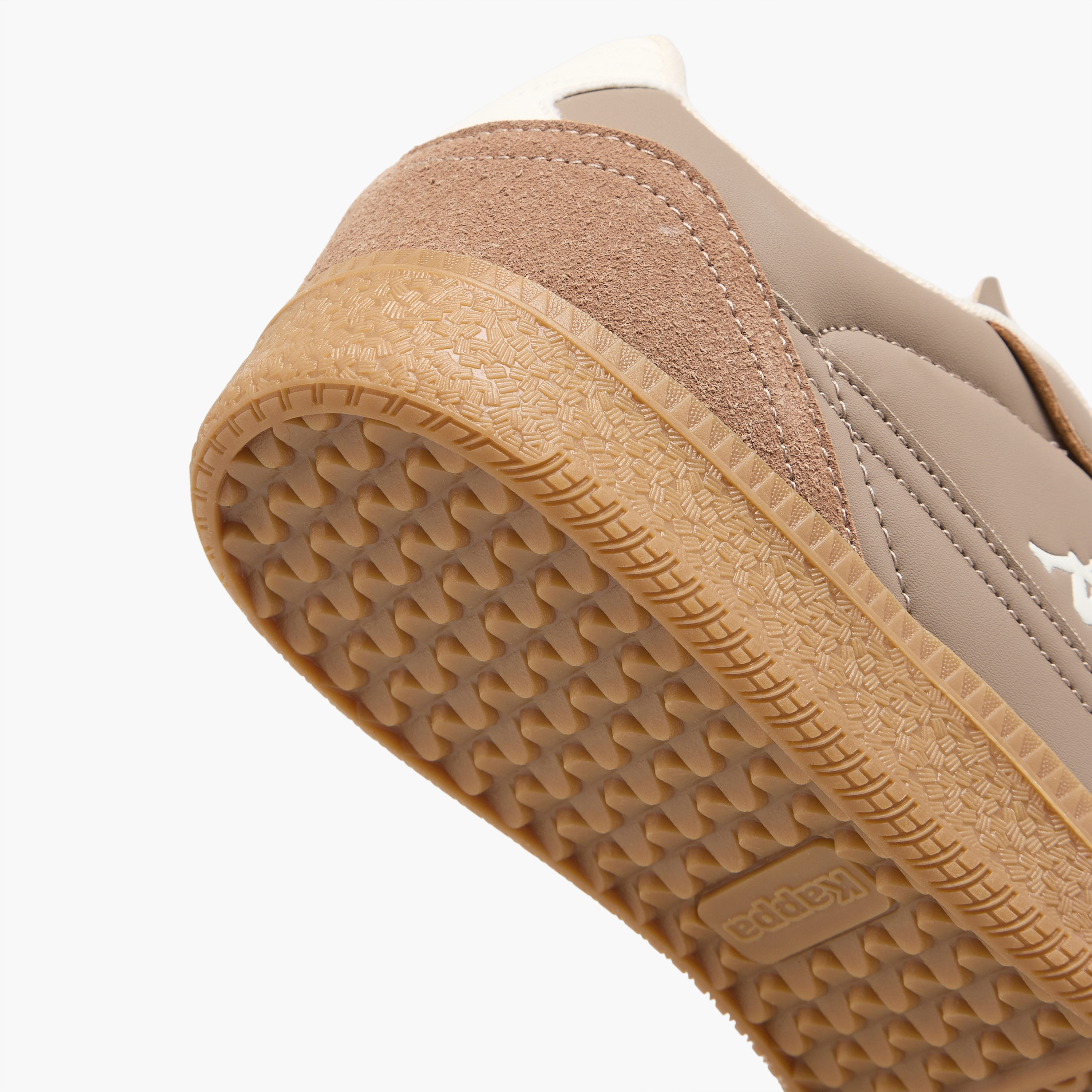 حذاء رياضي للرجال برباط من كابا-men-shoes-sneakers-image-5