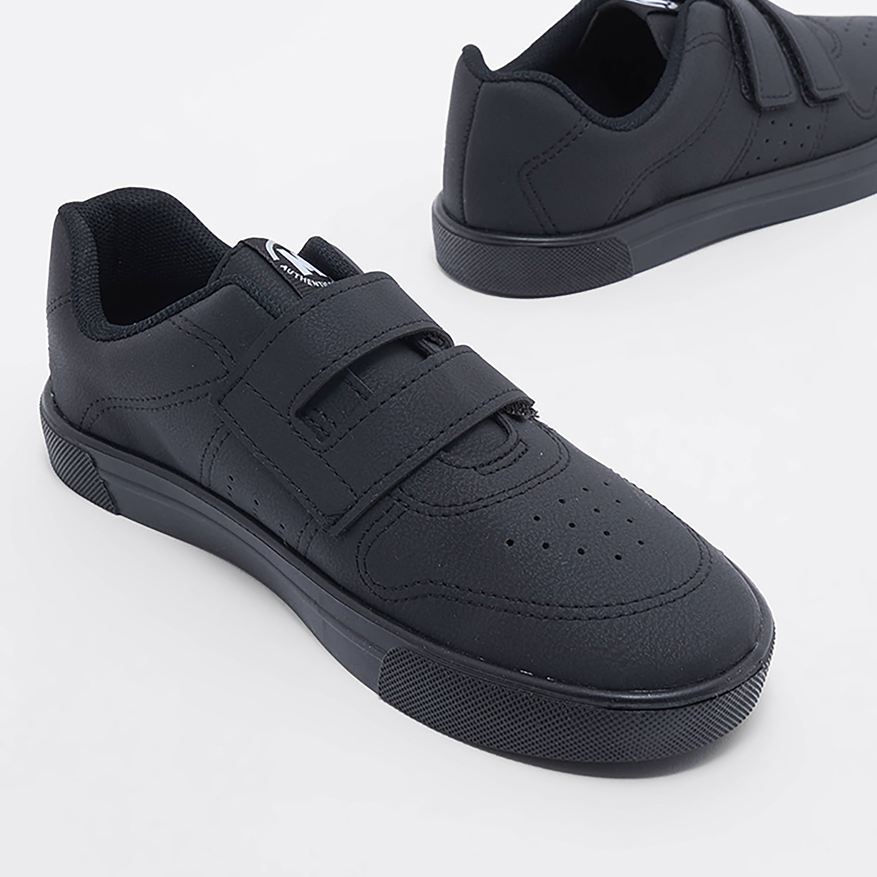 2801-159-13958 | حذاء رياضي للأطفال من موليكينهو مع مزود بشريط فيلكرو-boys-shoes-sneakers-image-4