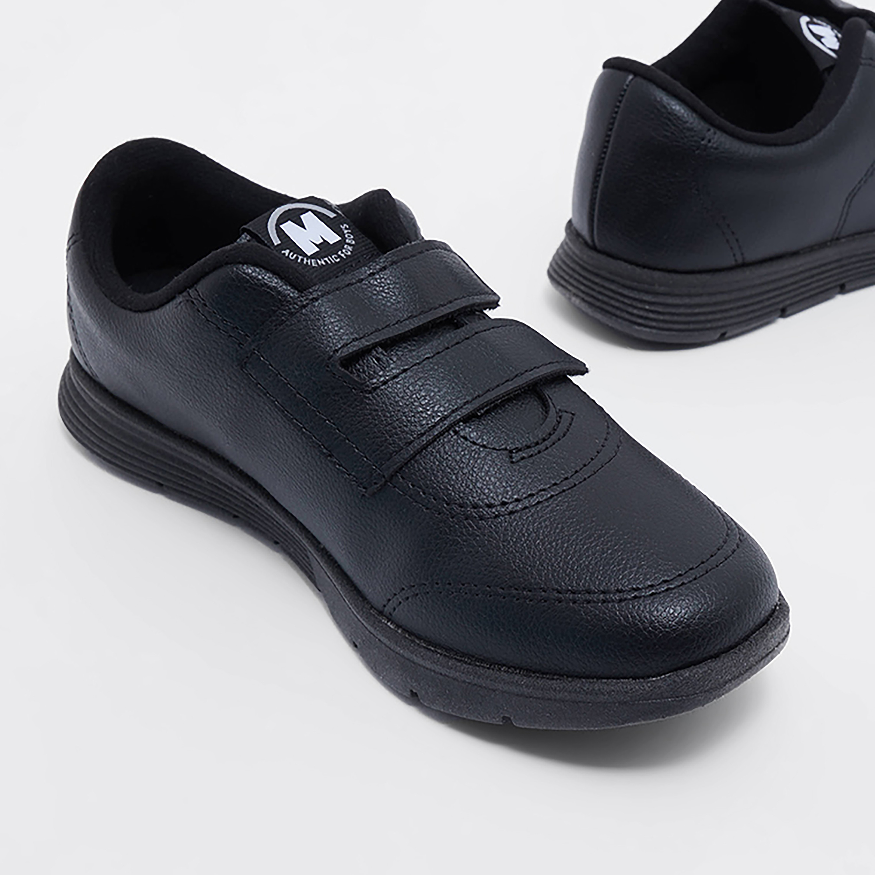 2820-237-24995 | حذاء رياضي للأطفال من موليكينهو مع مزود بشريط فيلكرو-boys-shoes-sneakers-image-4