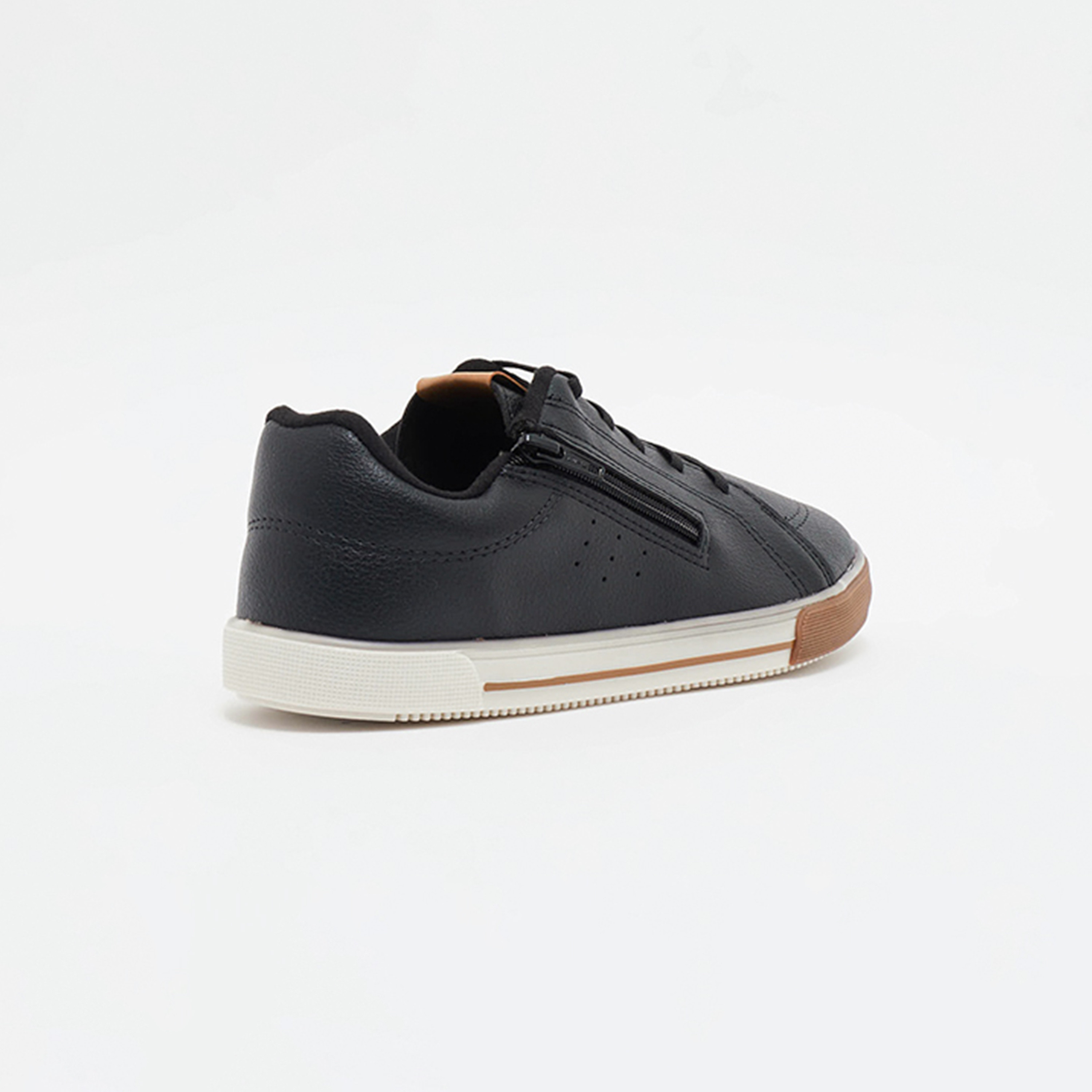 2842-209-24995 | حذاء من موليكينهو للأطفال ذو رباط-boys-shoes-sneakers-image-3