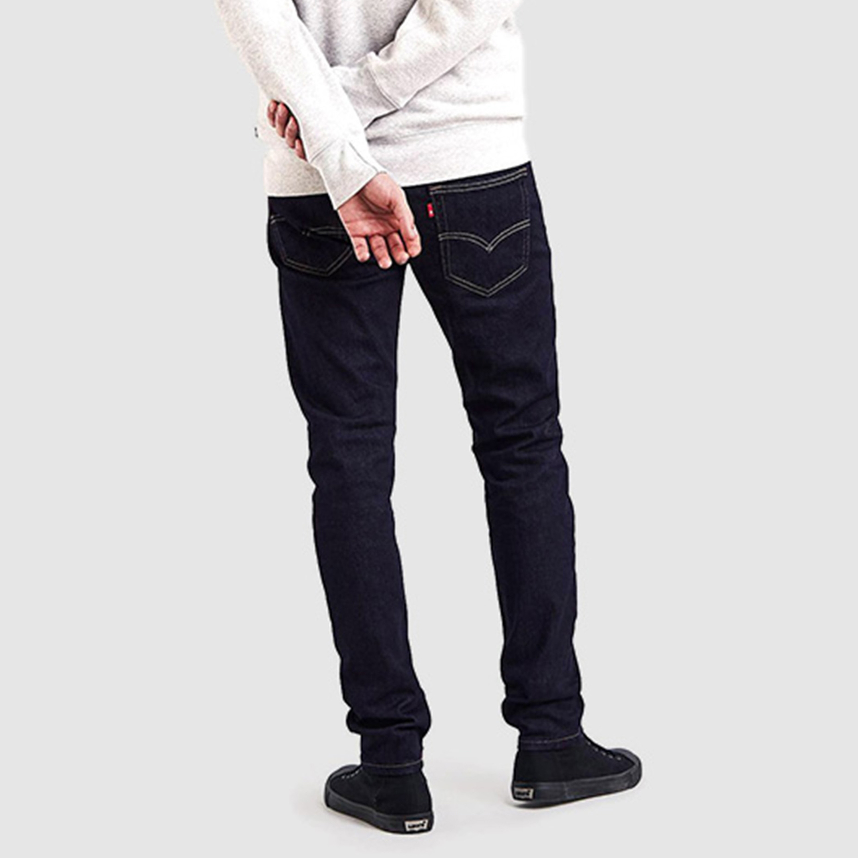 Levi's Tapered Fit Blue 5-Pockets Men's Jeans Inseam 32-men-clothing-bottoms-jeans-image-3