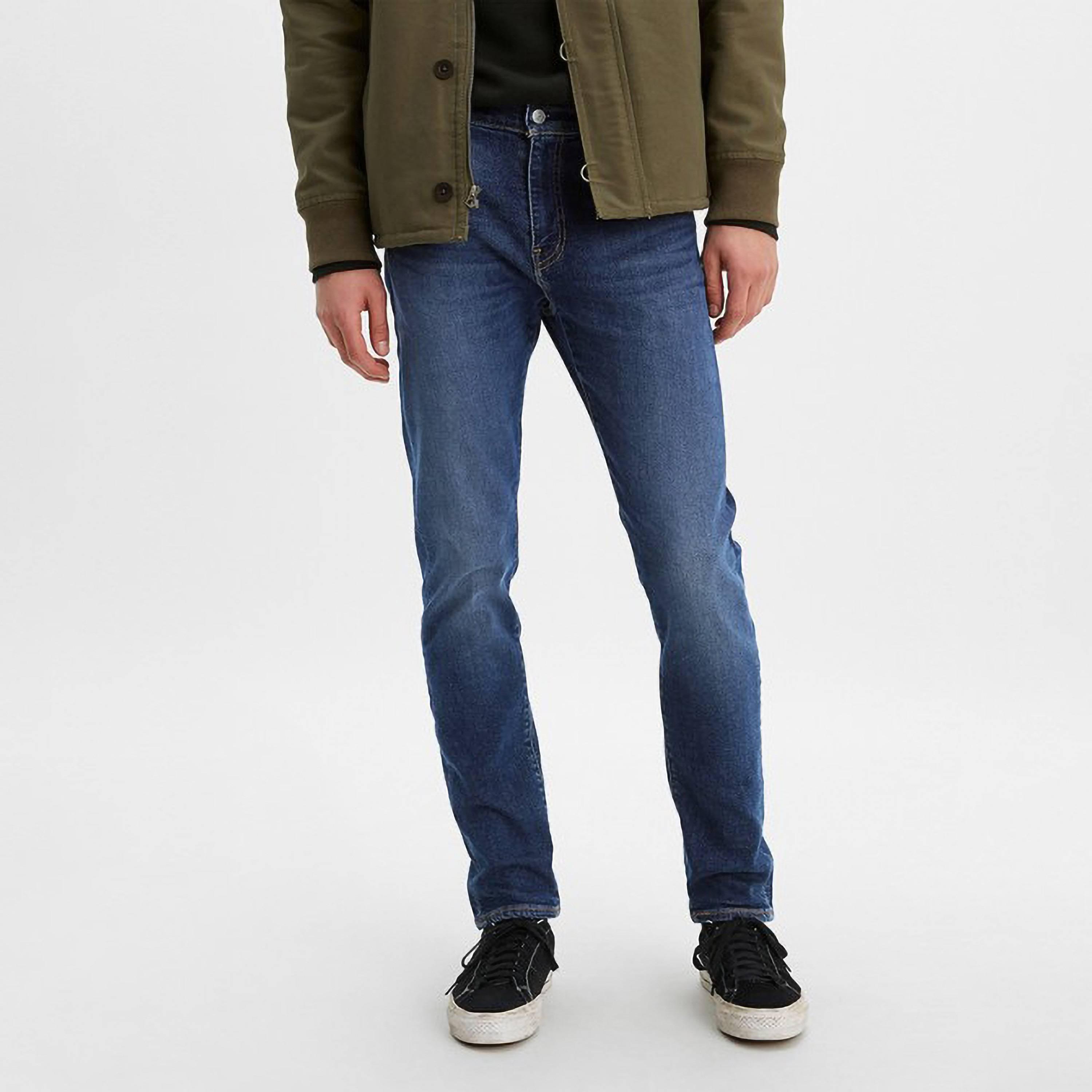 بنطال جينز من ليفايز بلون ازرق ذو قصة مدببة وجيب متوسط الارتفاع-men-clothing-jeans-image-1